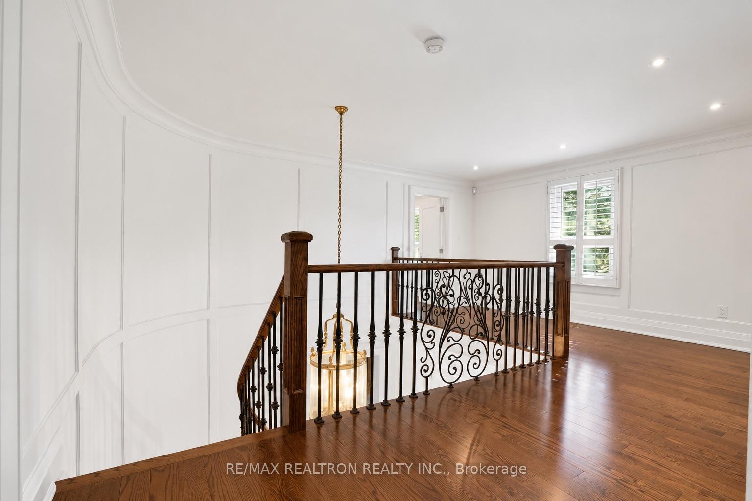 Photo 31 of 16 Sagewood Drive, North York, Banbury-Don Mills — HOMEH
