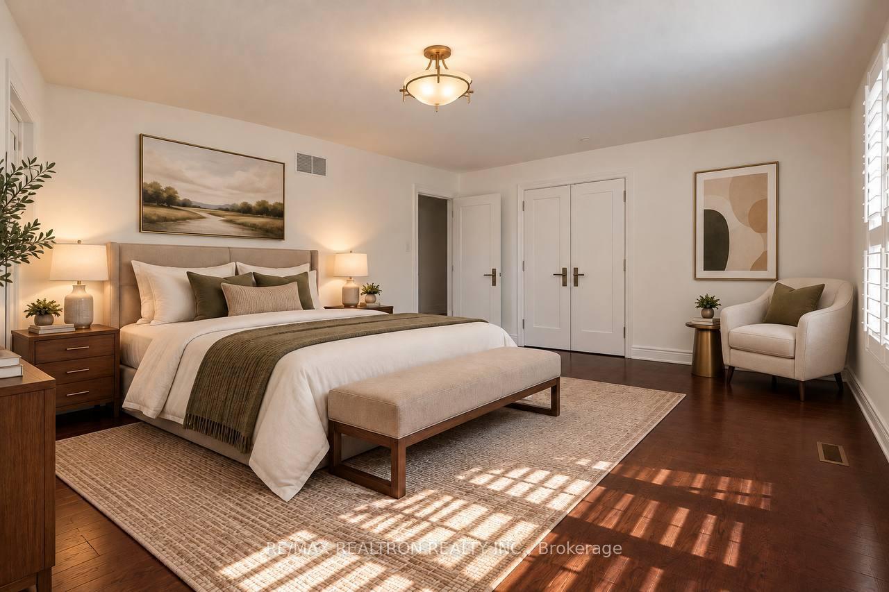 Photo 38 of 16 Sagewood Drive, North York, Banbury-Don Mills — HOMEH