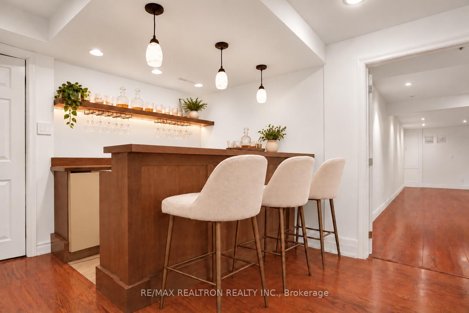 Photo 43 of 16 Sagewood Drive, North York, Banbury-Don Mills — HOMEH