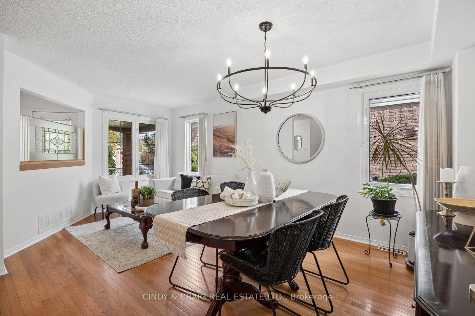 Photo 5 of 25 Mallory Street, Clarington, Courtice — HOMEH