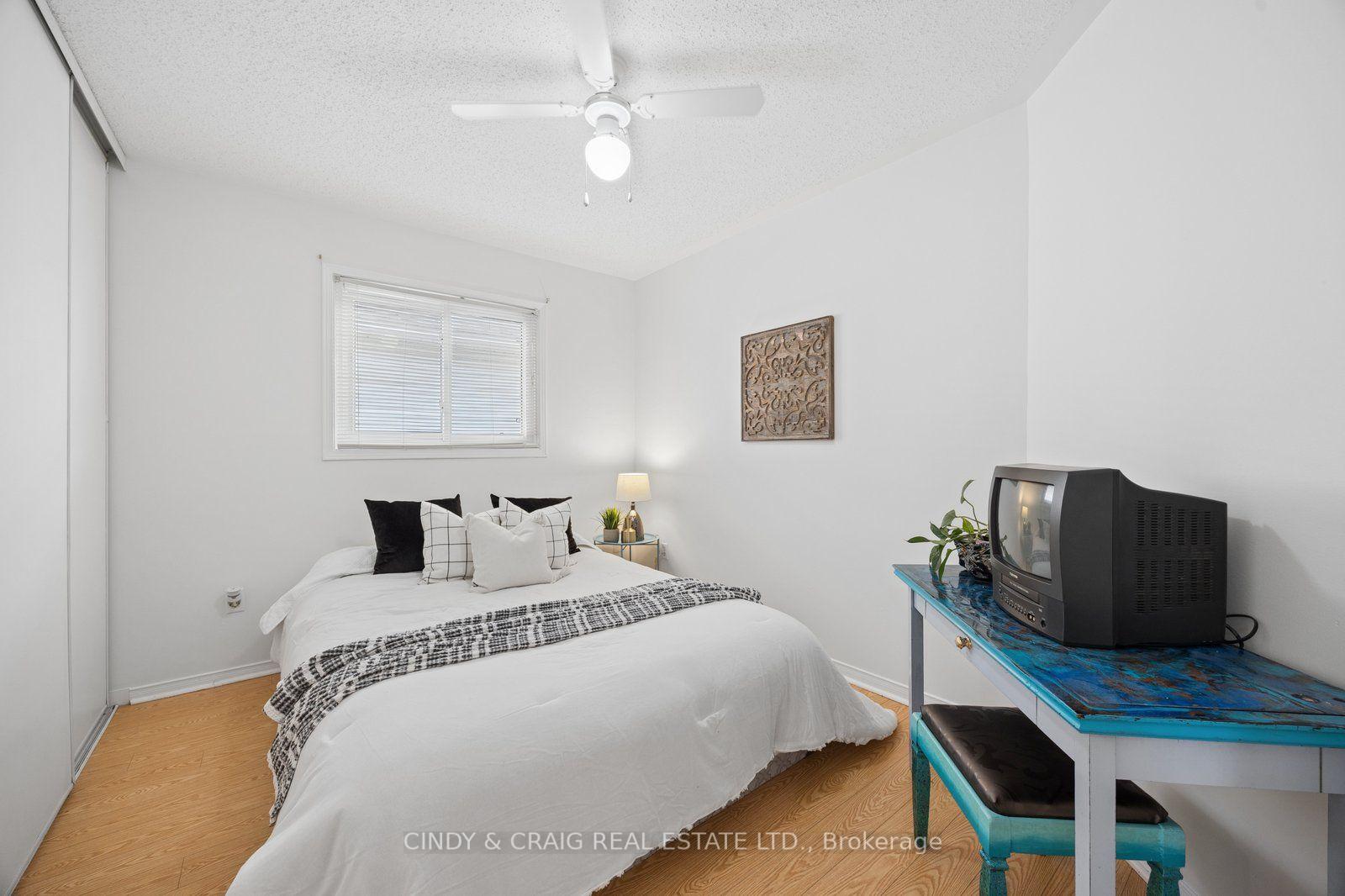 Photo 12 of 25 Mallory Street, Clarington, Courtice — HOMEH
