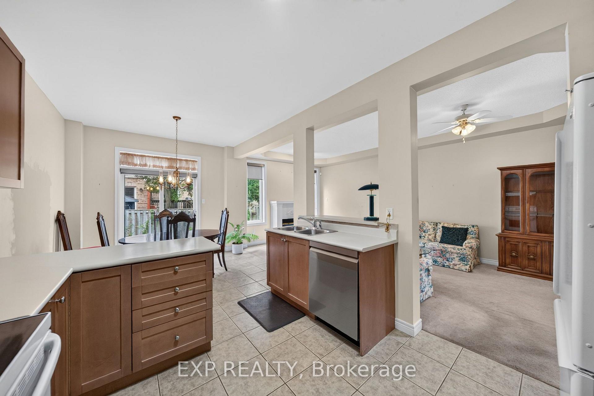 Photo 20 of 5281 Picketts Way, Burlington, Orchard — HOMEH