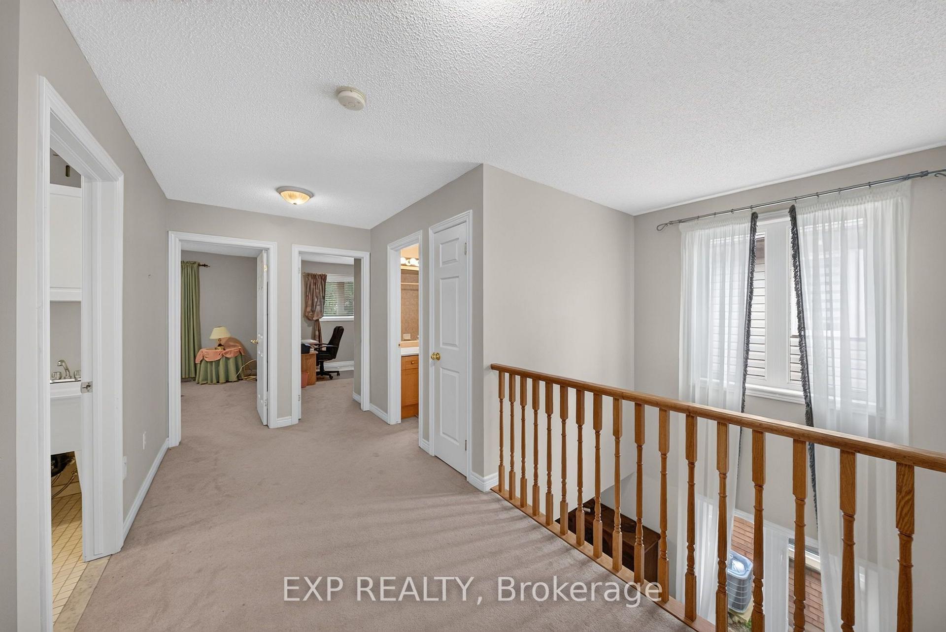 Photo 23 of 5281 Picketts Way, Burlington, Orchard — HOMEH
