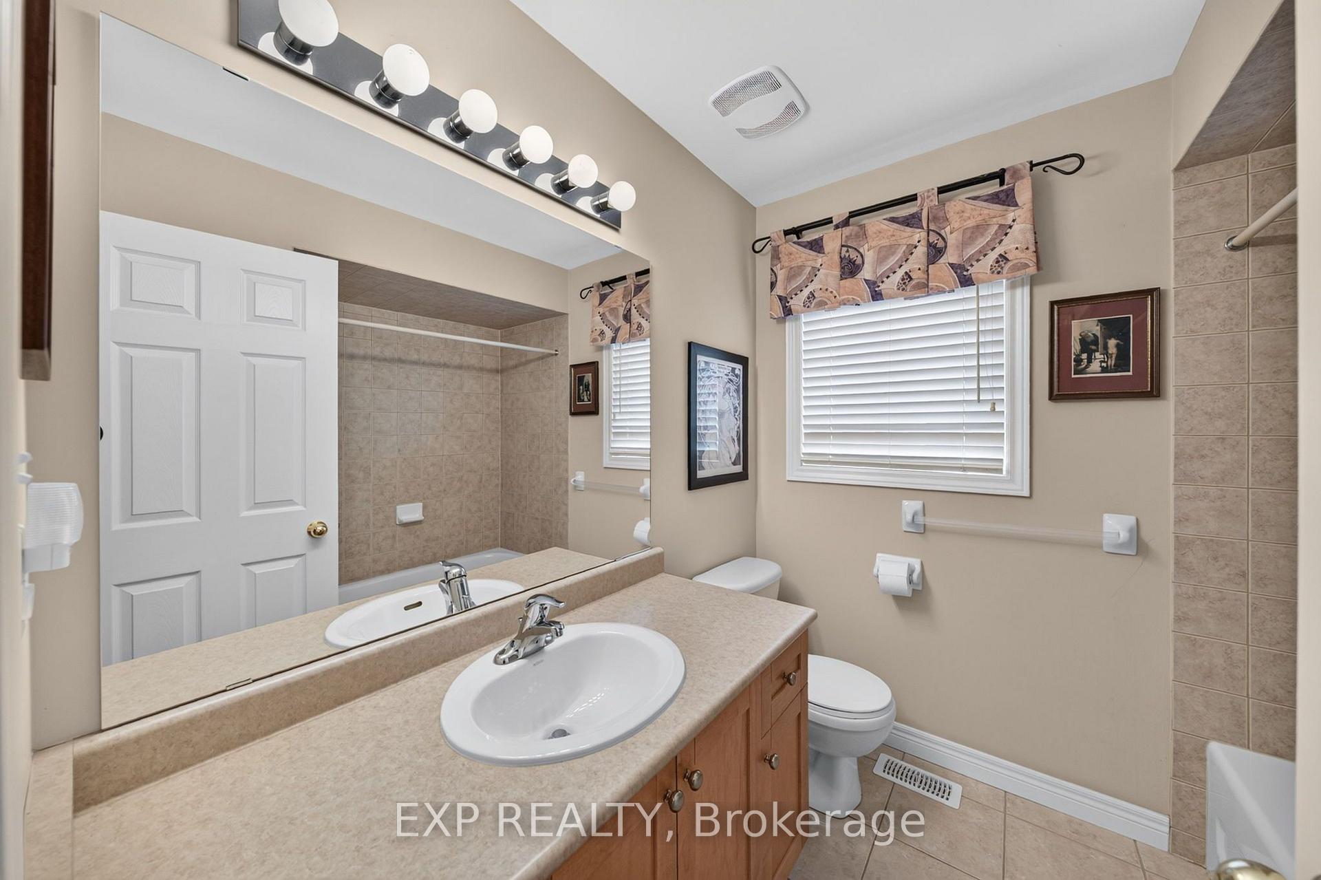 Photo 36 of 5281 Picketts Way, Burlington, Orchard — HOMEH