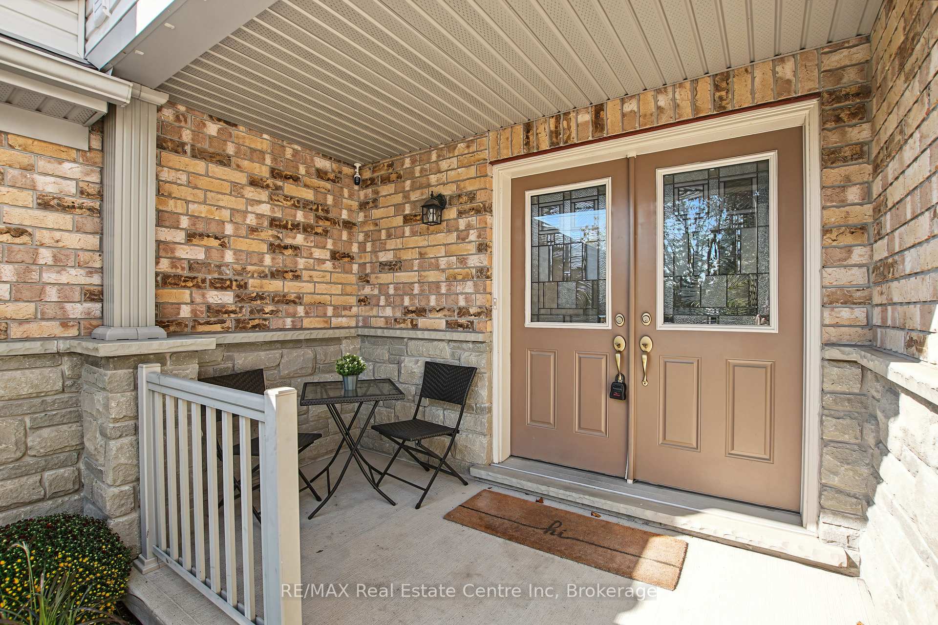 Photo 3 of 54 Wilkie Crescent, Guelph, Pineridge/Westminster Woods — HOMEH