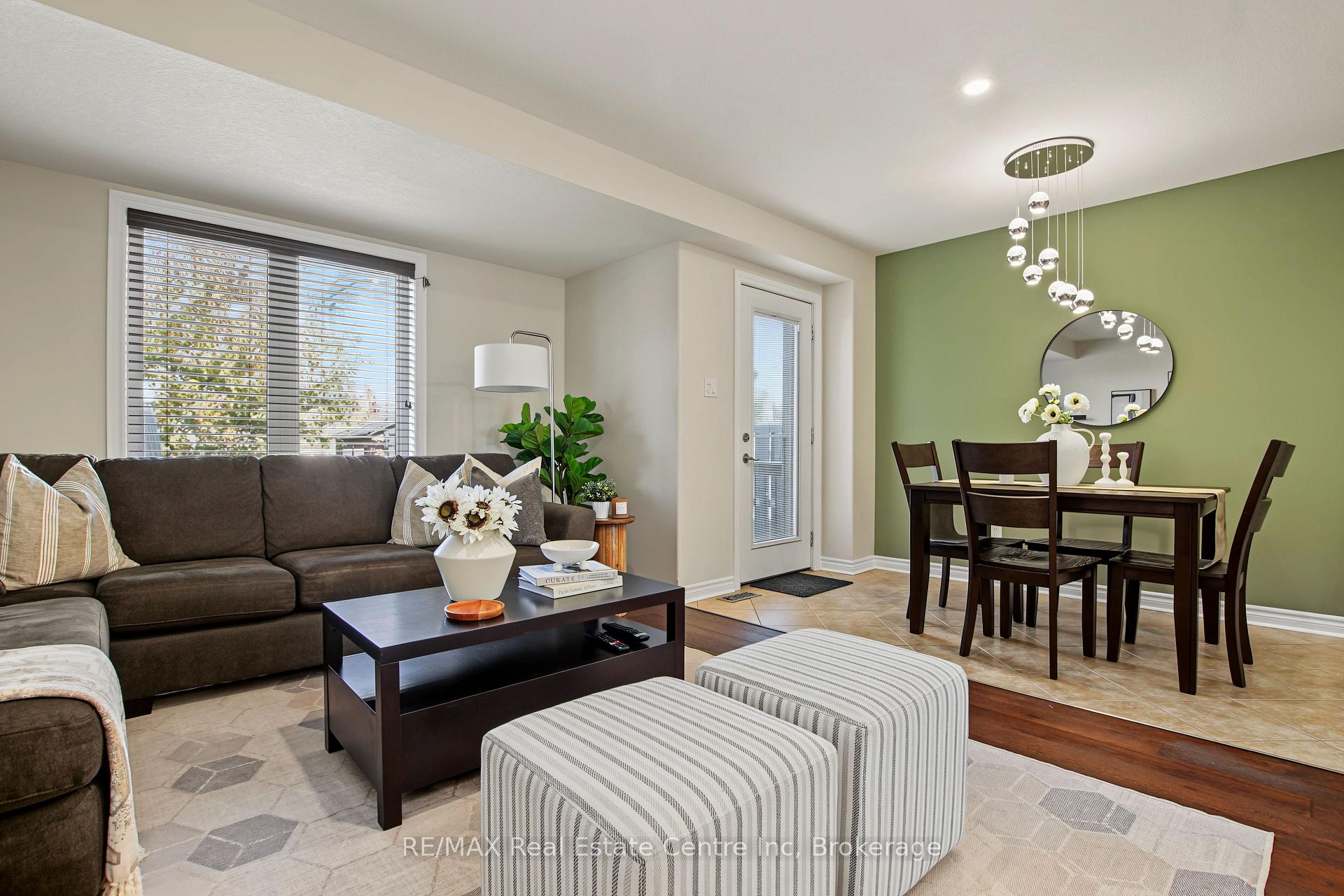 Photo 10 of 54 Wilkie Crescent, Guelph, Pineridge/Westminster Woods — HOMEH