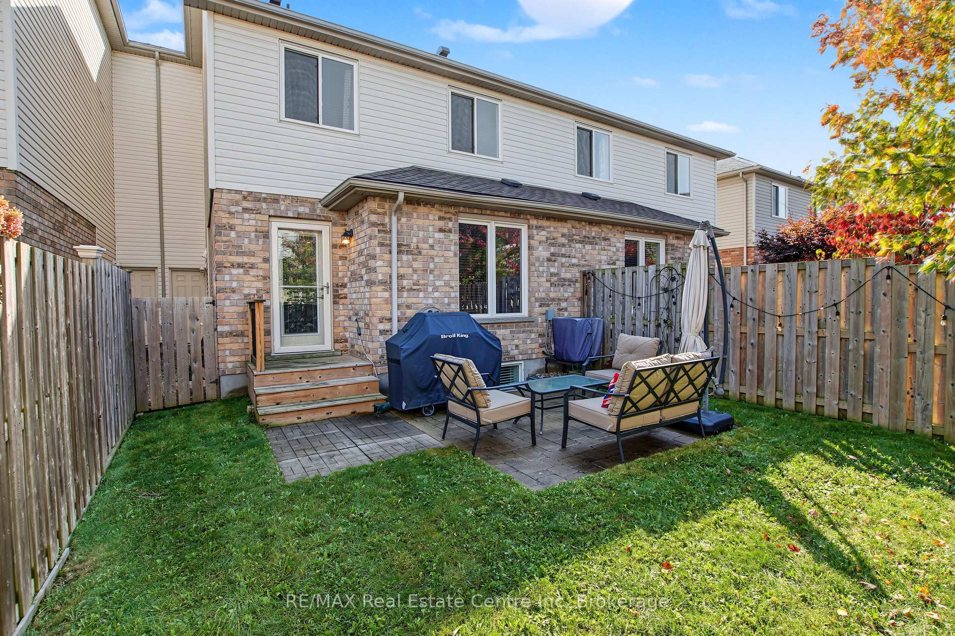 Photo 24 of 54 Wilkie Crescent, Guelph, Pineridge/Westminster Woods — HOMEH