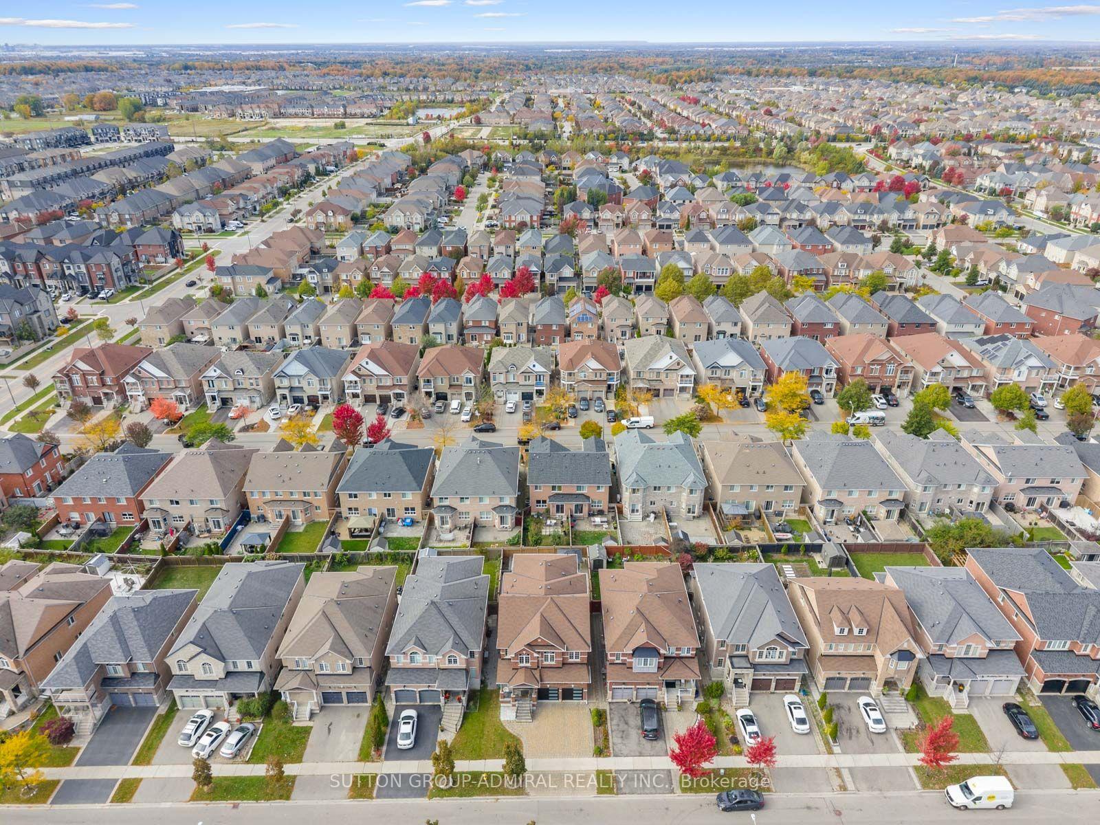Photo 47 of 40 Trudeau Drive, Vaughan, Vellore Village — HOMEH