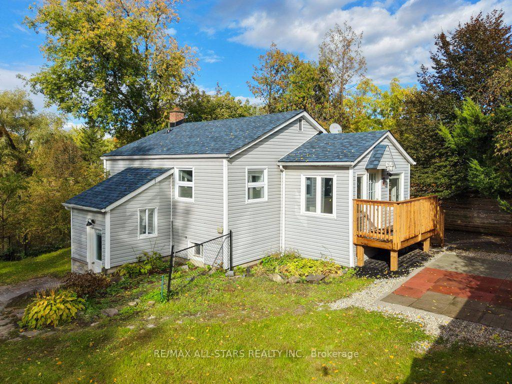 Photo 21 of 41 Mill Street, Uxbridge — HOMEH