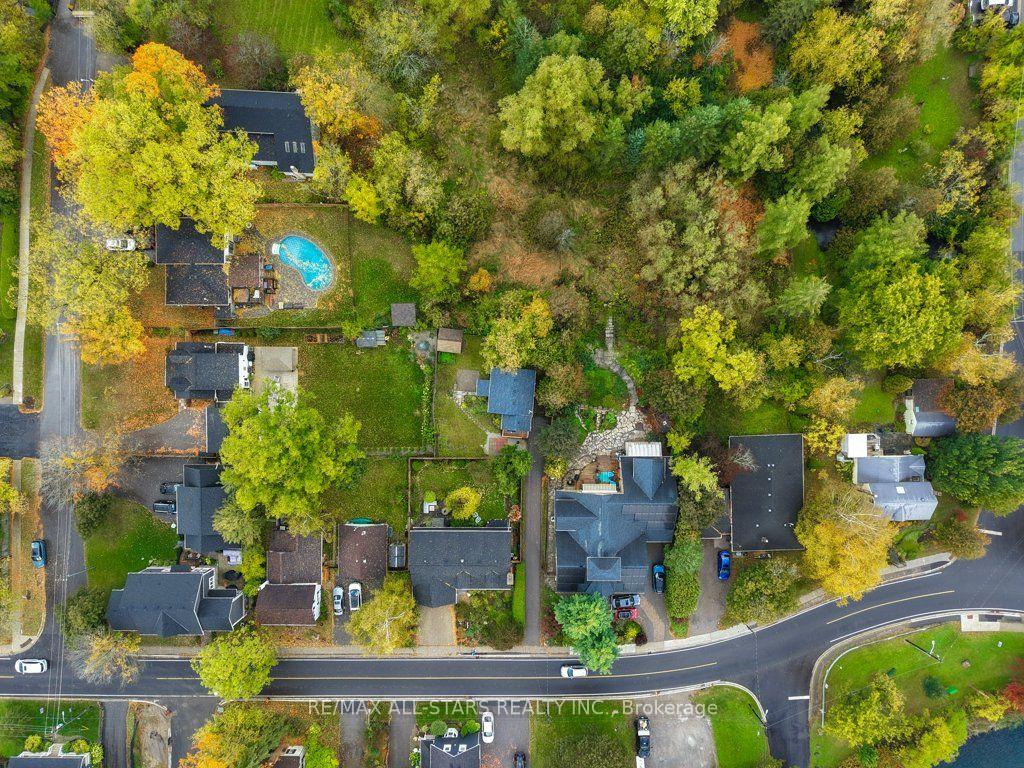 Photo 33 of 41 Mill Street, Uxbridge — HOMEH