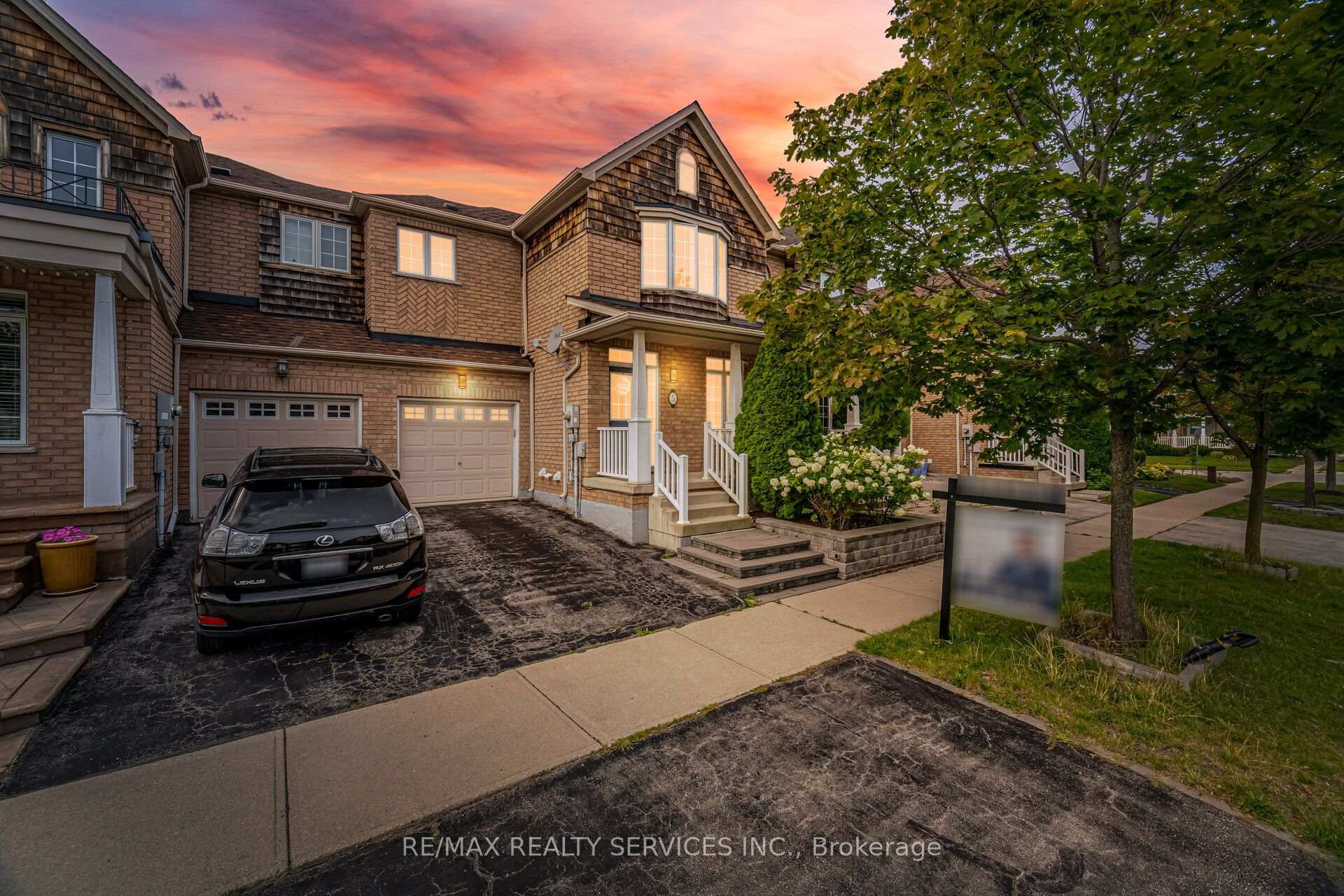 Photo 4 of 5 Westhampton Way, Hamilton, Winona Park — HOMEH