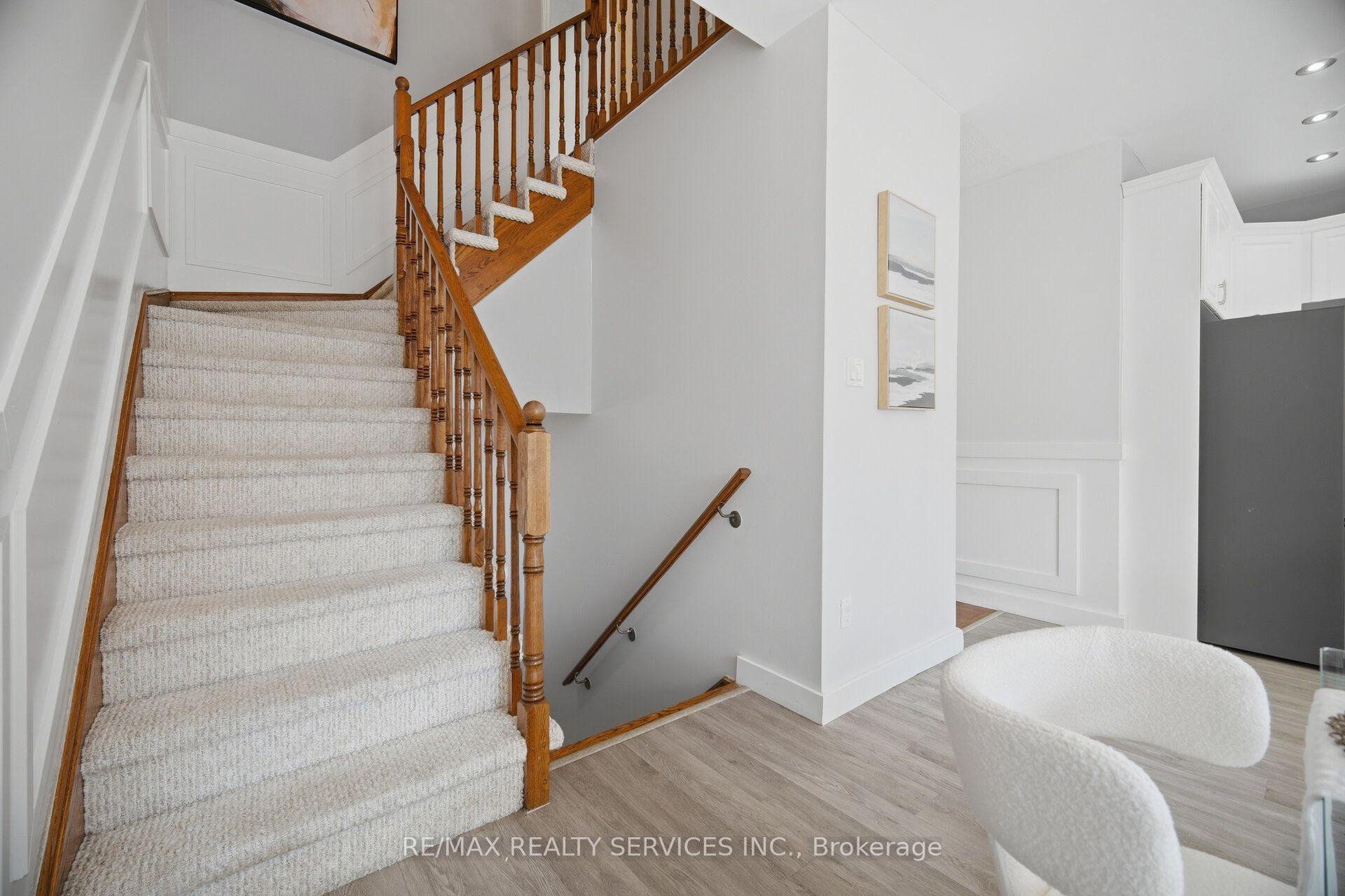 Photo 38 of 5 Westhampton Way, Hamilton, Winona Park — HOMEH