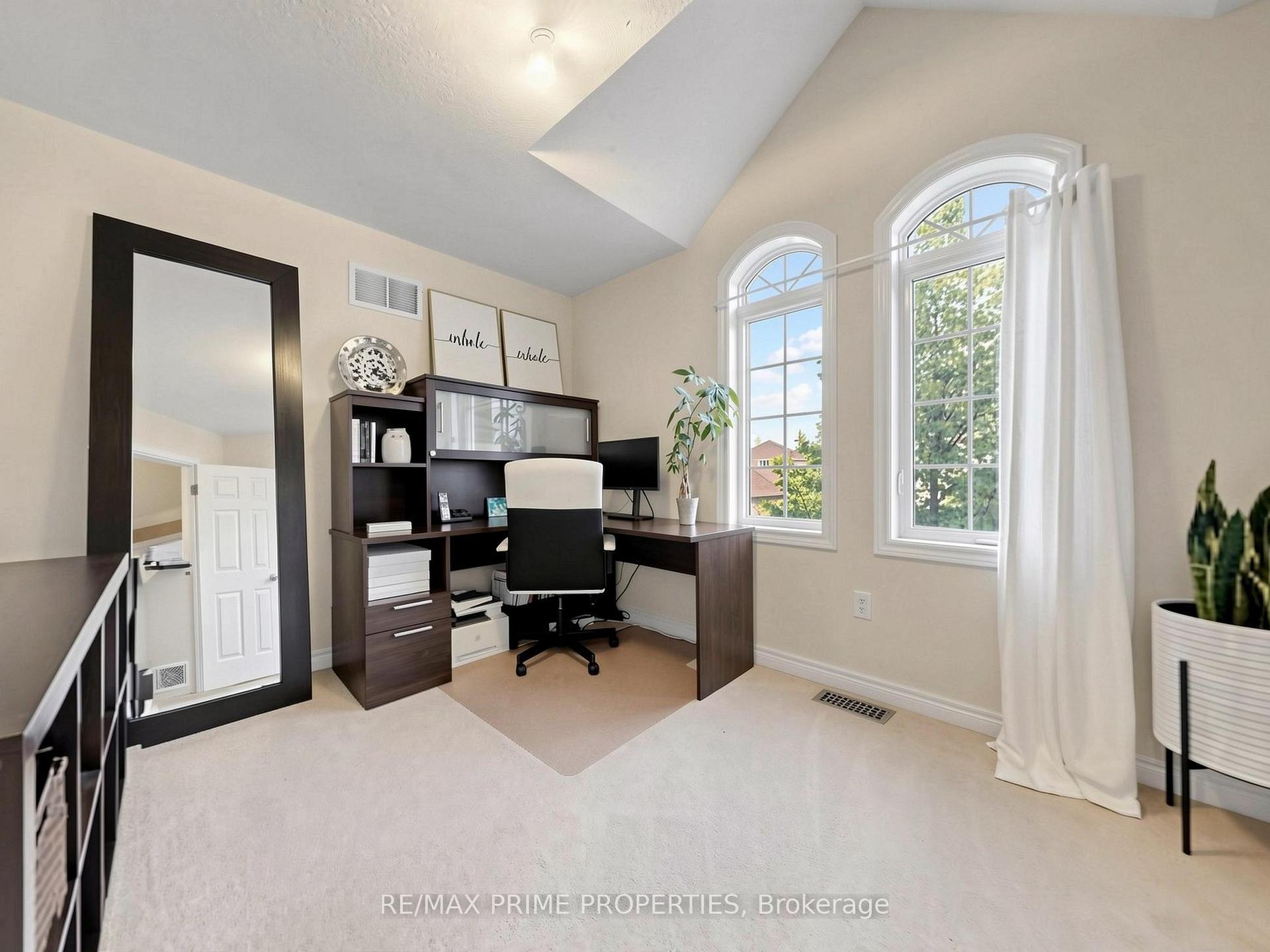 Photo 37 of 58 Autumn Glow Drive, Markham, Cornell — HOMEH