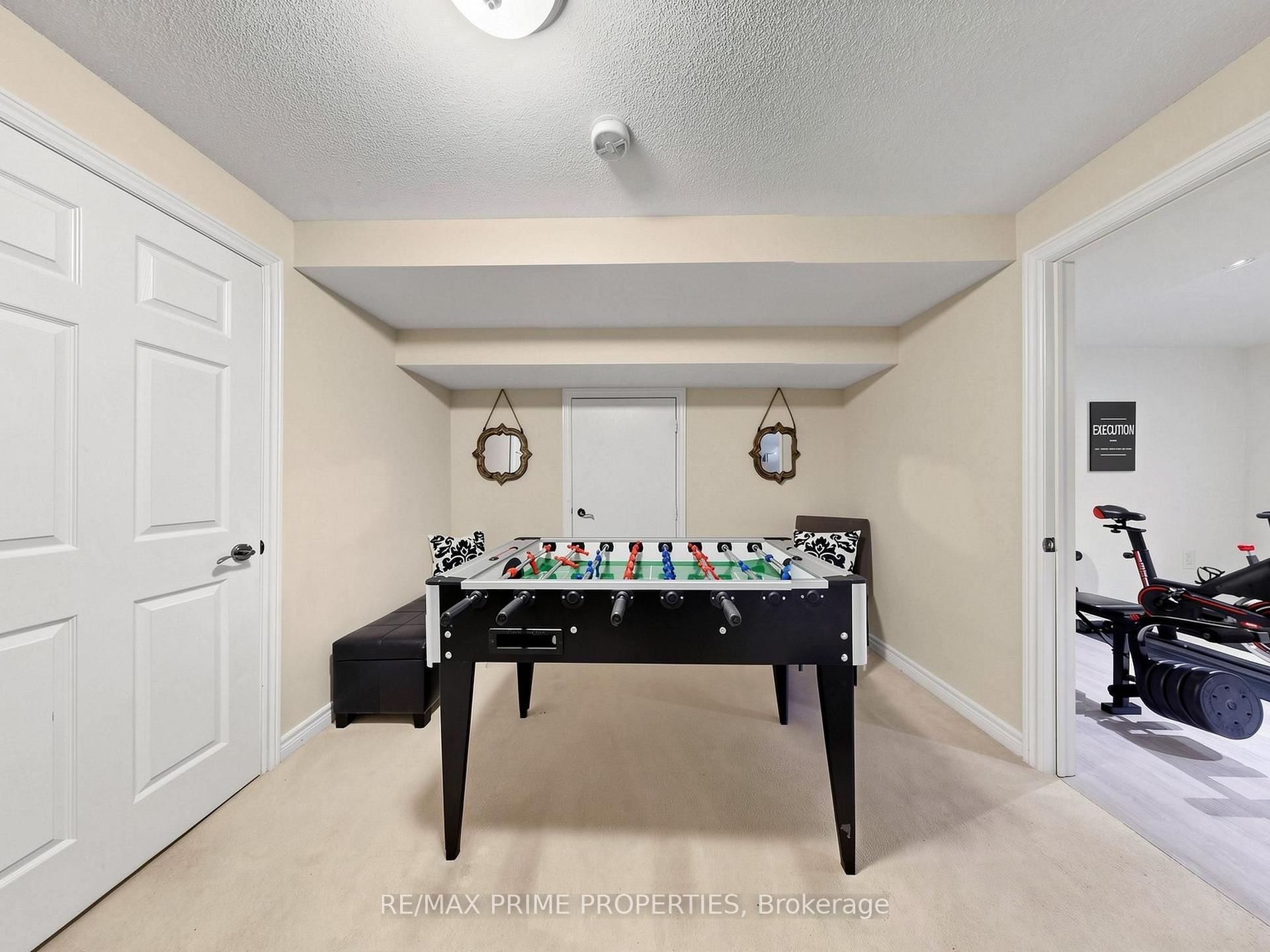 Photo 42 of 58 Autumn Glow Drive, Markham, Cornell — HOMEH