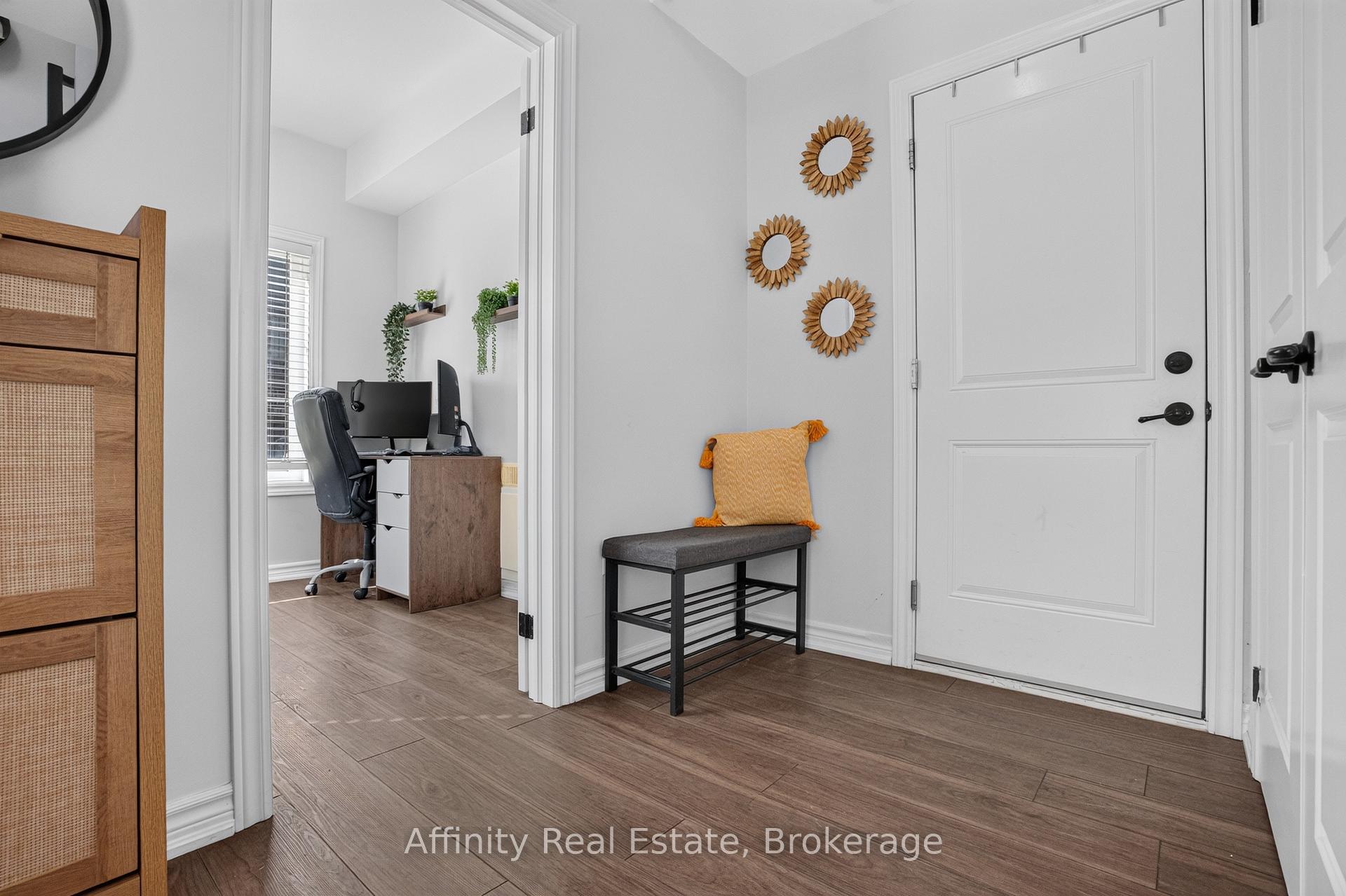 Photo 6 of Unit #49, 124 Compass Trail, Cambridge, Preston Heights — HOMEH