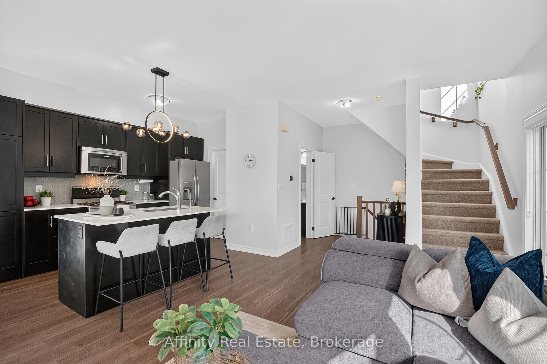 Photo 15 of Unit #49, 124 Compass Trail, Cambridge, Preston Heights — HOMEH