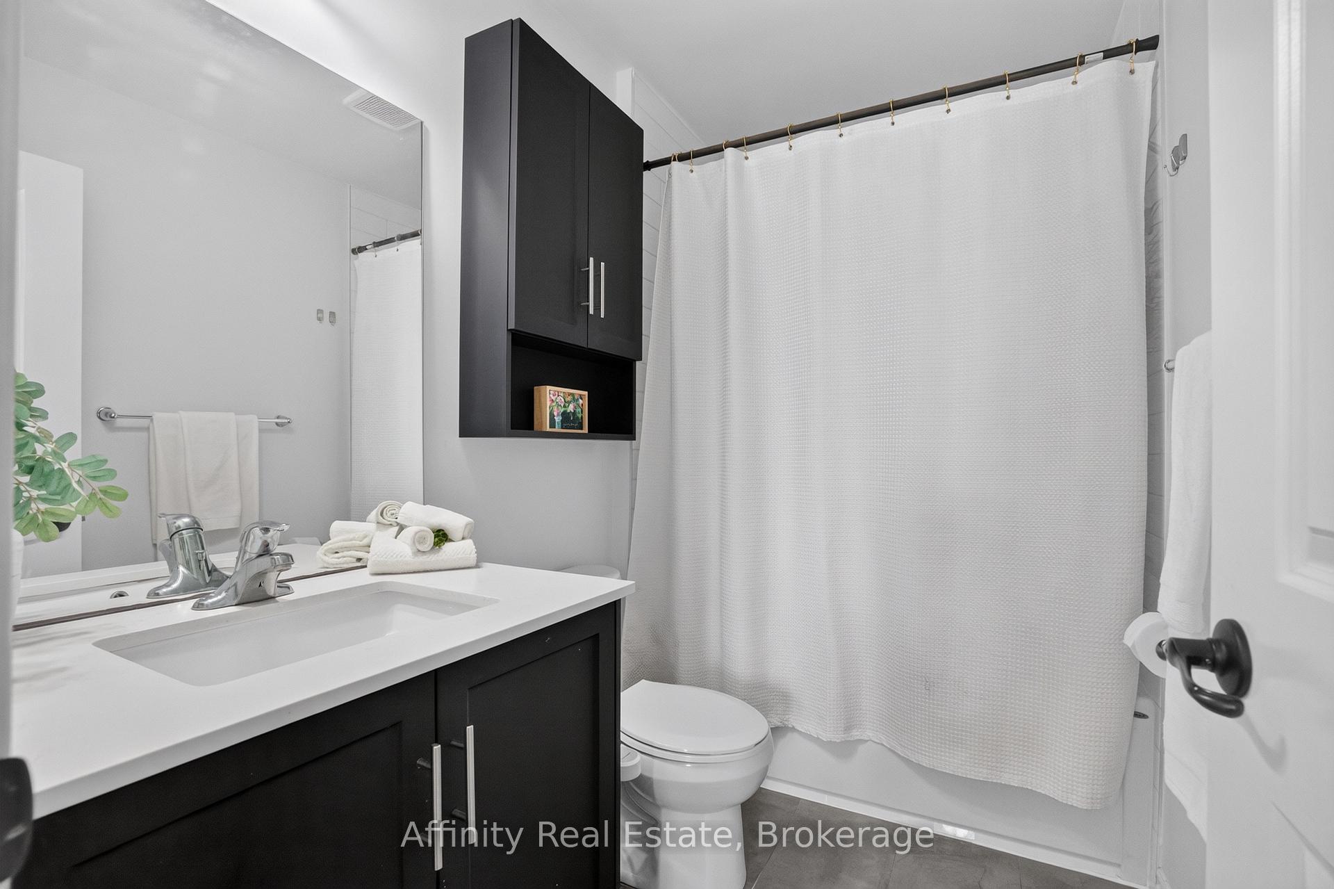 Photo 32 of Unit #49, 124 Compass Trail, Cambridge, Preston Heights — HOMEH