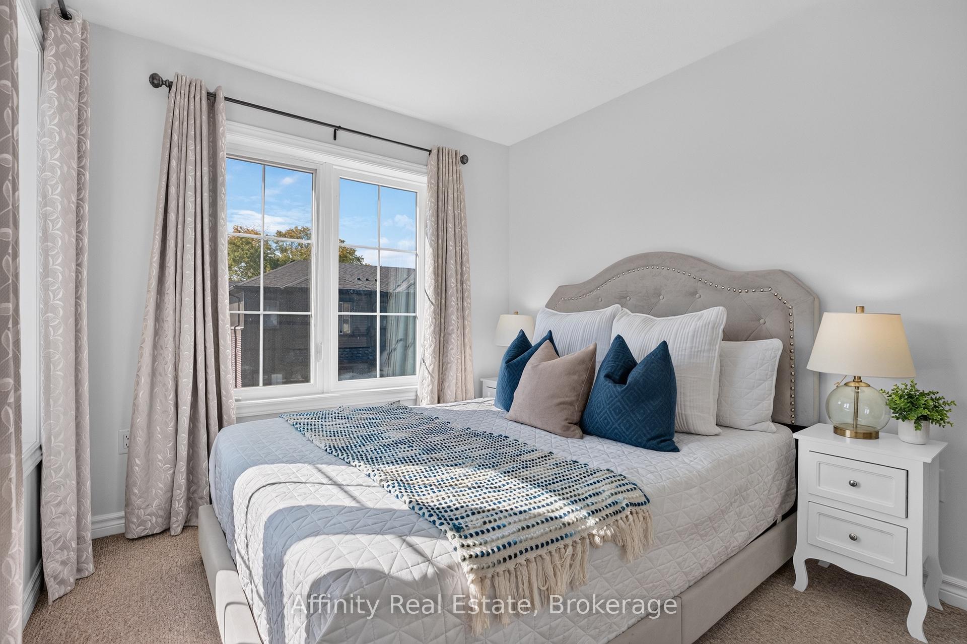 Photo 33 of Unit #49, 124 Compass Trail, Cambridge, Preston Heights — HOMEH