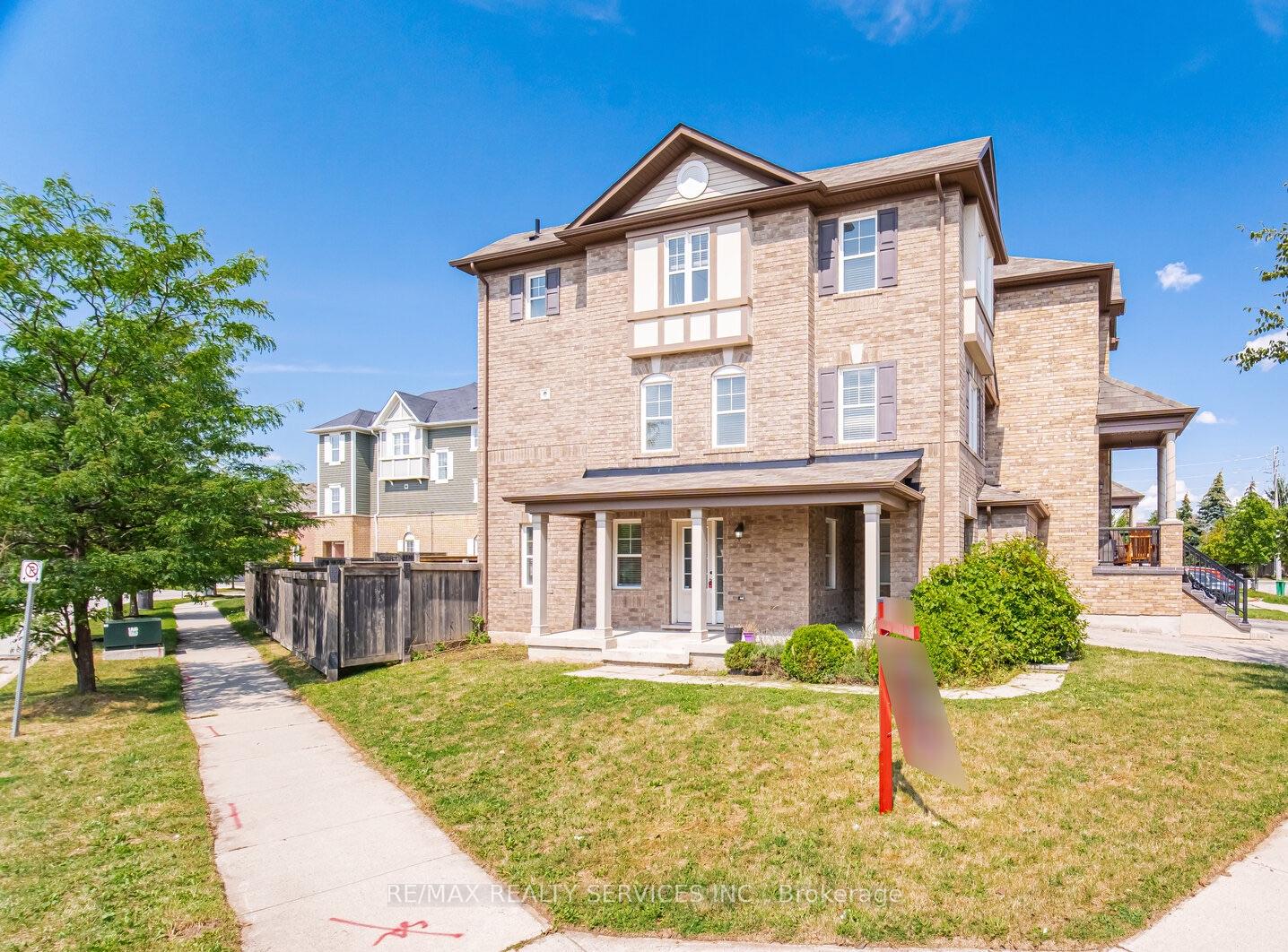 Photo 3 of 6 Viewforth Road, Brampton, Northwest Brampton — HOMEH