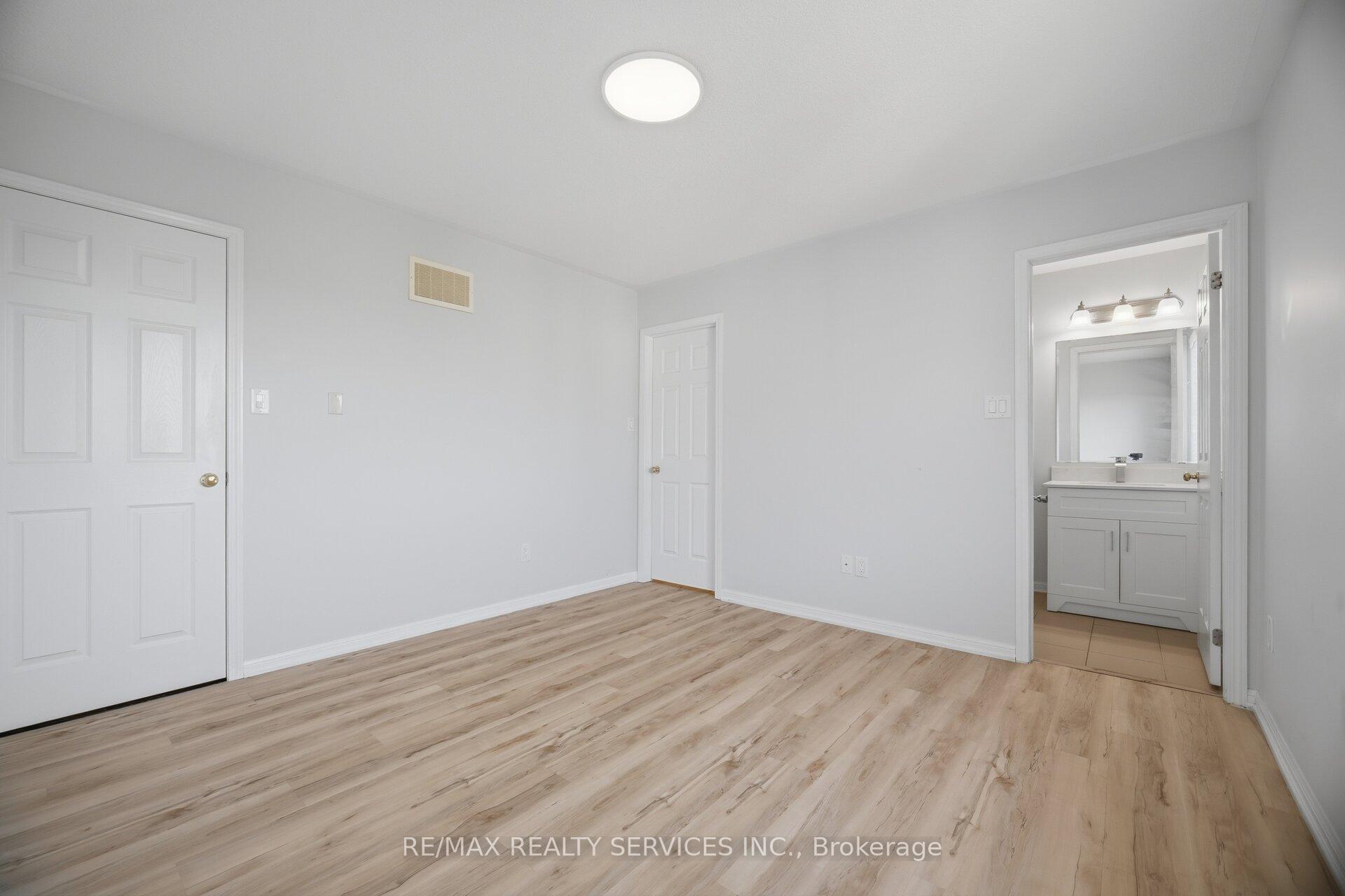 Photo 32 of 6 Viewforth Road, Brampton, Northwest Brampton — HOMEH