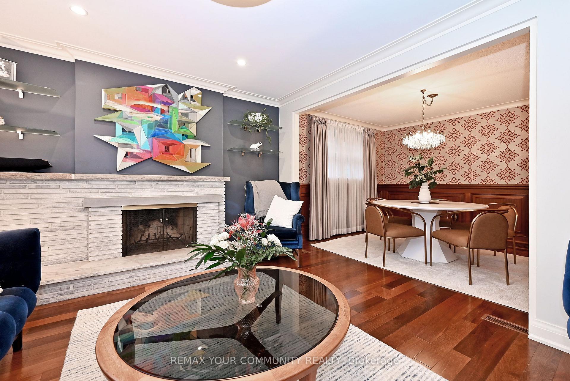 Photo 16 of 141 Prince Edward Drive S, Etobicoke, Stonegate-Queensway — HOMEH