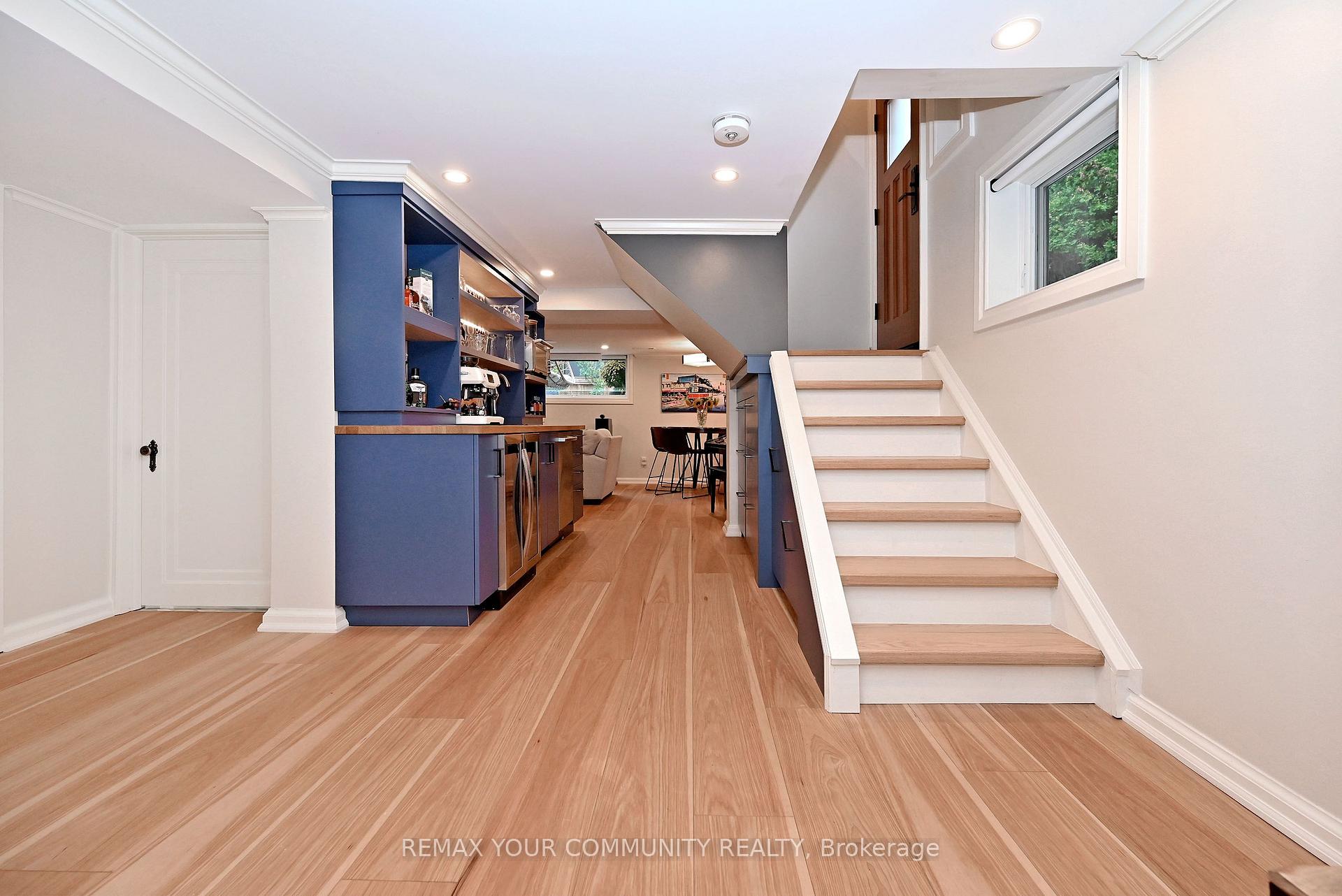 Photo 41 of 141 Prince Edward Drive S, Etobicoke, Stonegate-Queensway — HOMEH