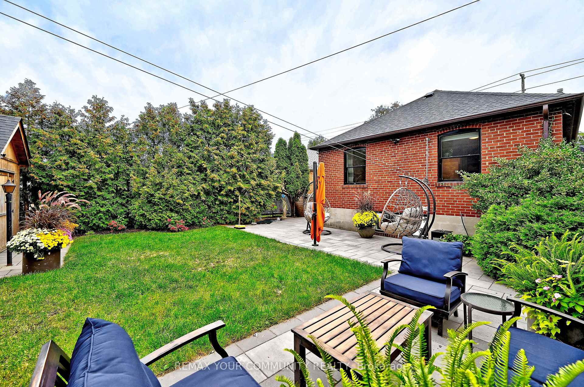 Photo 51 of 141 Prince Edward Drive S, Etobicoke, Stonegate-Queensway — HOMEH