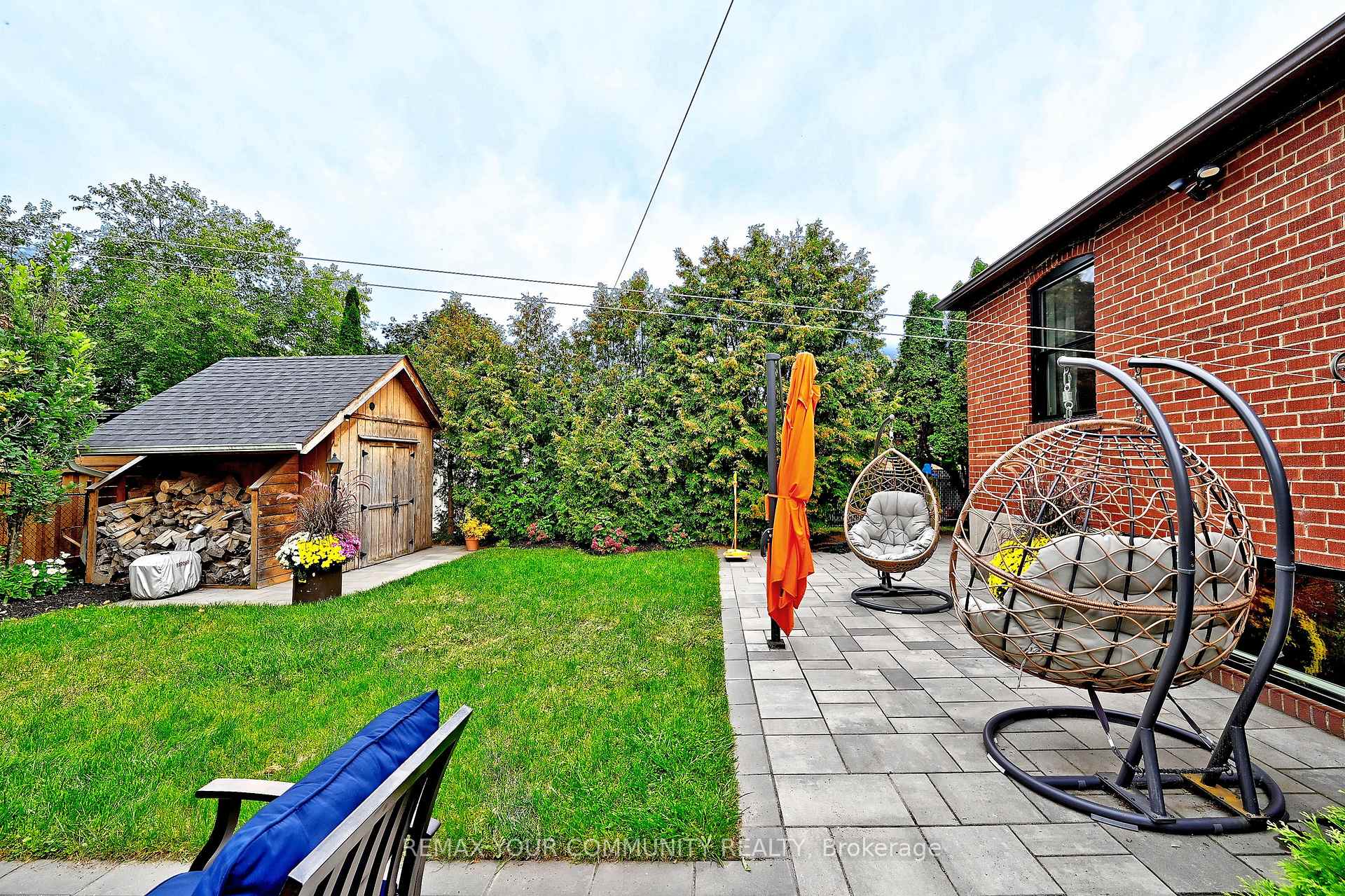 Photo 53 of 141 Prince Edward Drive S, Etobicoke, Stonegate-Queensway — HOMEH