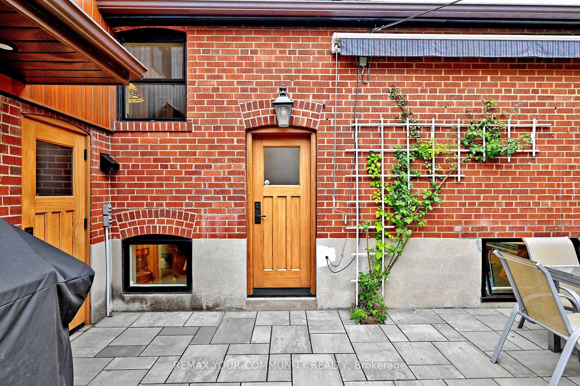 Photo 58 of 141 Prince Edward Drive S, Etobicoke, Stonegate-Queensway — HOMEH