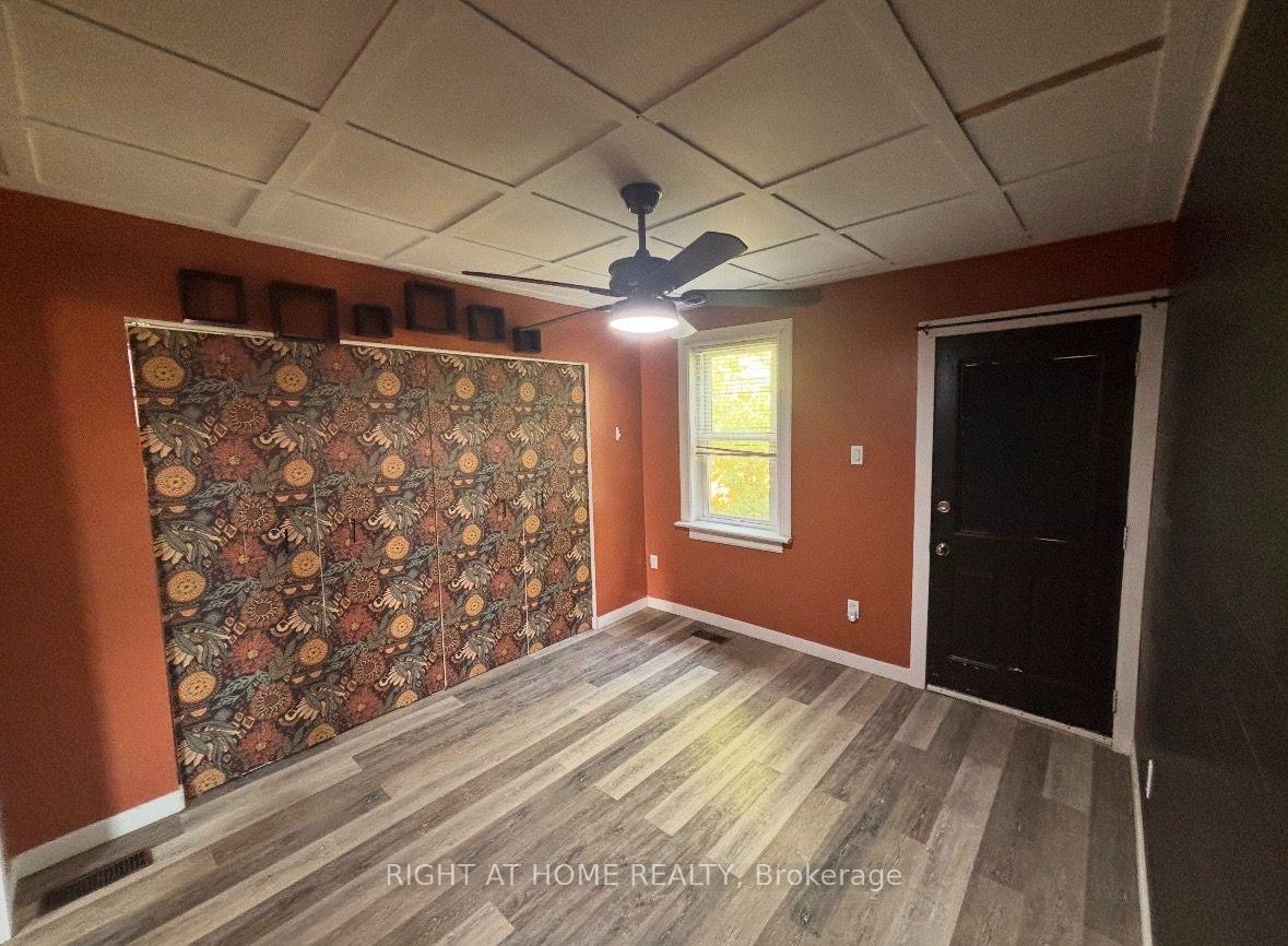 Photo 5 of 365 Horrell Avenue, Midland — HOMEH