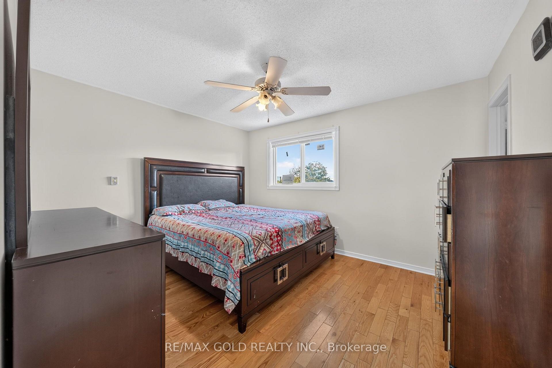 Photo 22 of 152 Bighorn Crescent, Brampton, Sandringham-Wellington — HOMEH