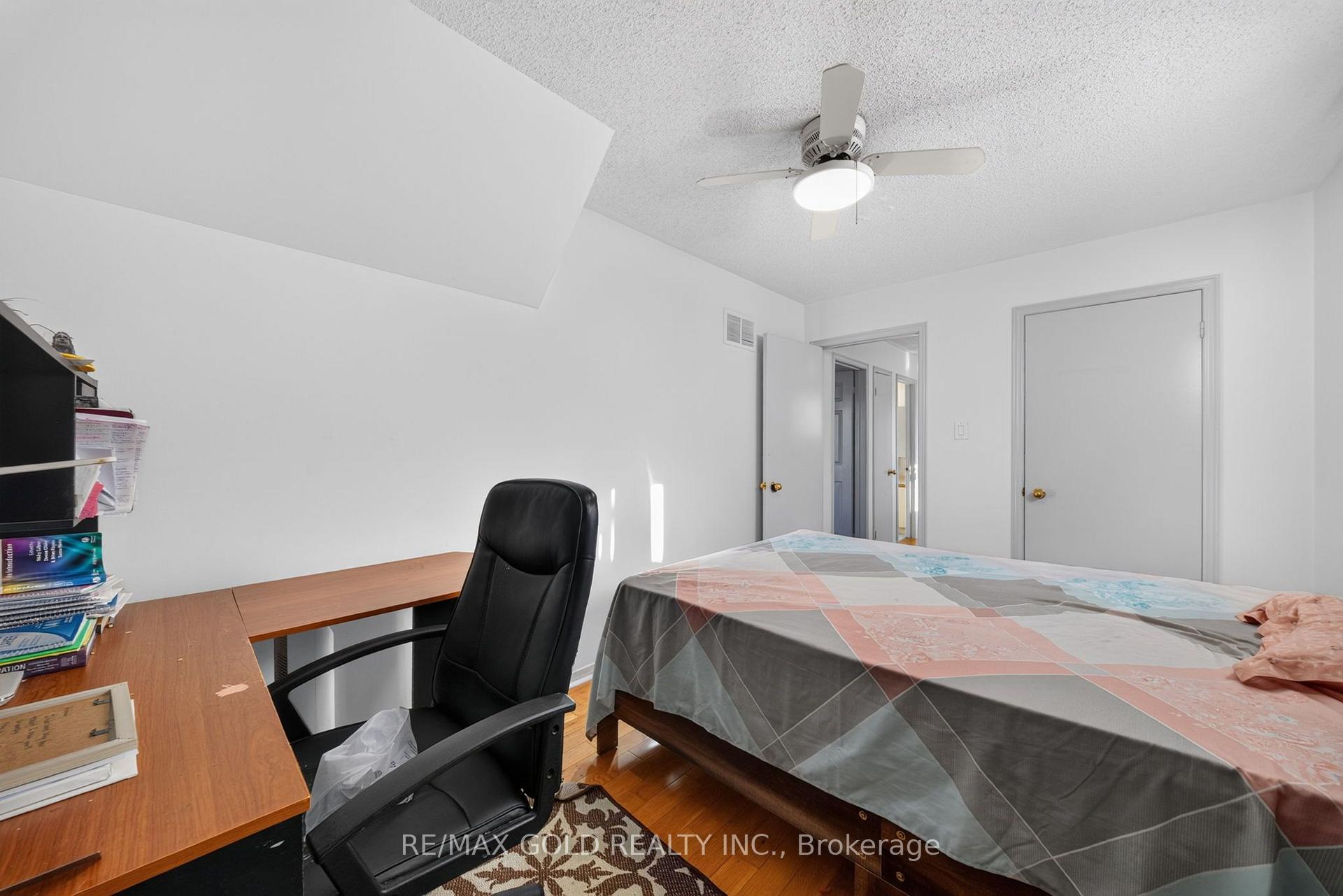 Photo 29 of 152 Bighorn Crescent, Brampton, Sandringham-Wellington — HOMEH