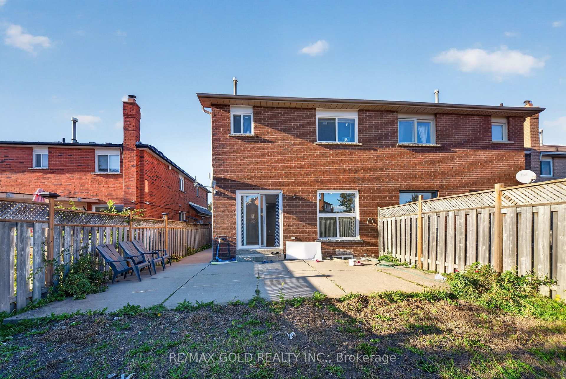 Photo 43 of 152 Bighorn Crescent, Brampton, Sandringham-Wellington — HOMEH