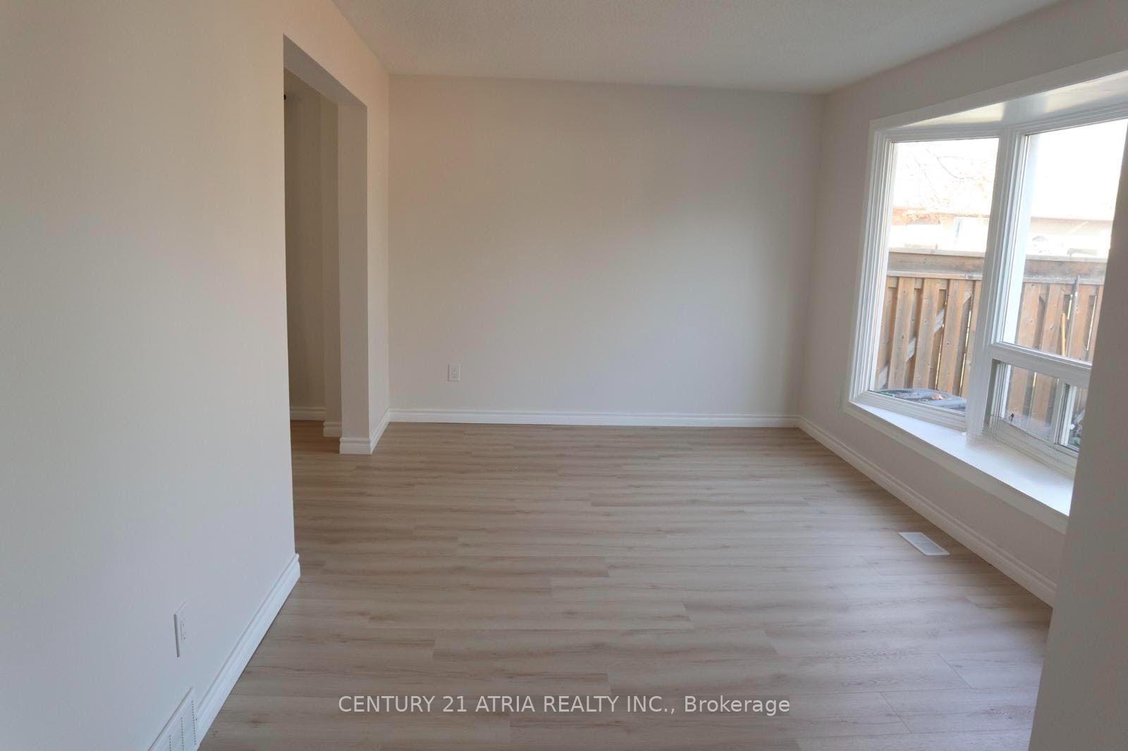 Photo 4 of Unit 47, 2700 Barton Street E, Hamilton, Riverdale — HOMEH