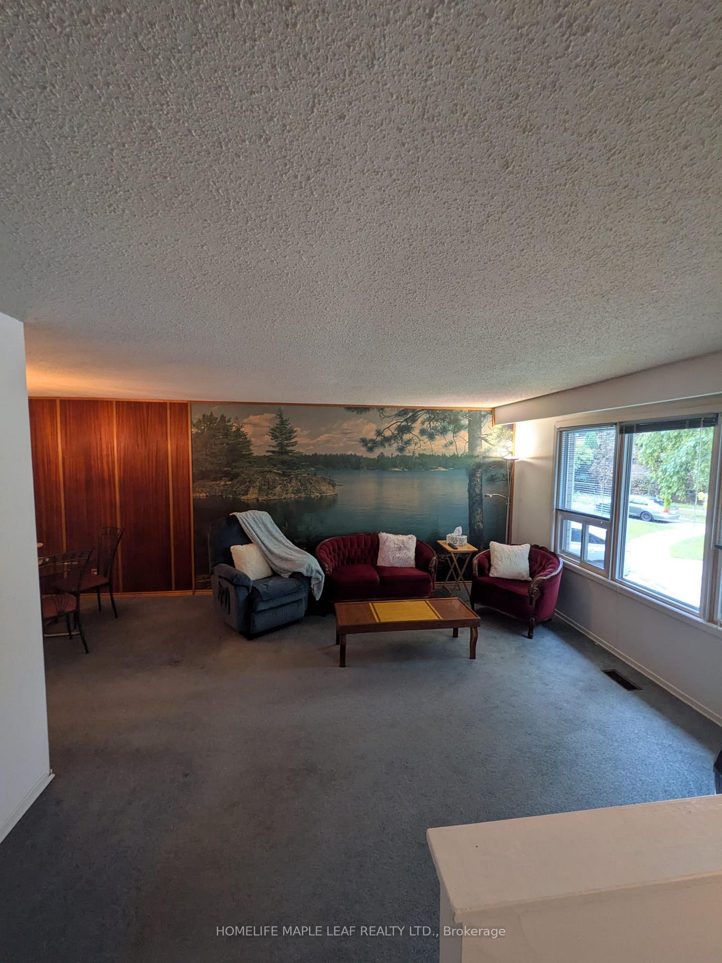 Photo 5 of 67 Rand Street, Hamilton, Stoney Creek Mountain — HOMEH