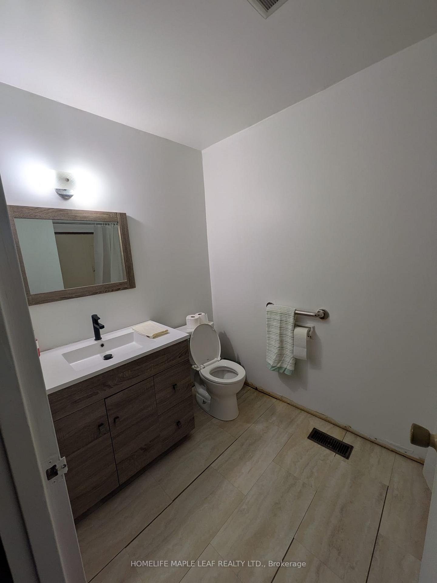 Photo 18 of 67 Rand Street, Hamilton, Stoney Creek Mountain — HOMEH