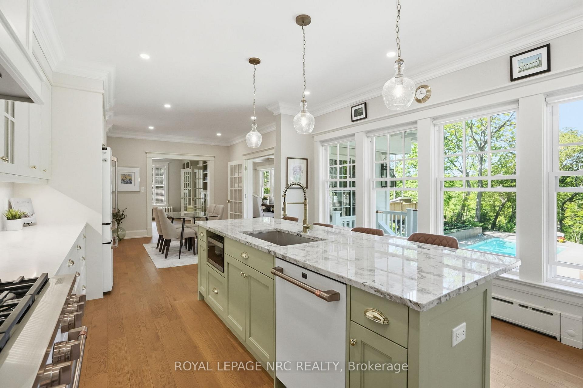 Photo 17 of 50 Hillcrest Avenue, St. Catharines, Old Glenridge — HOMEH