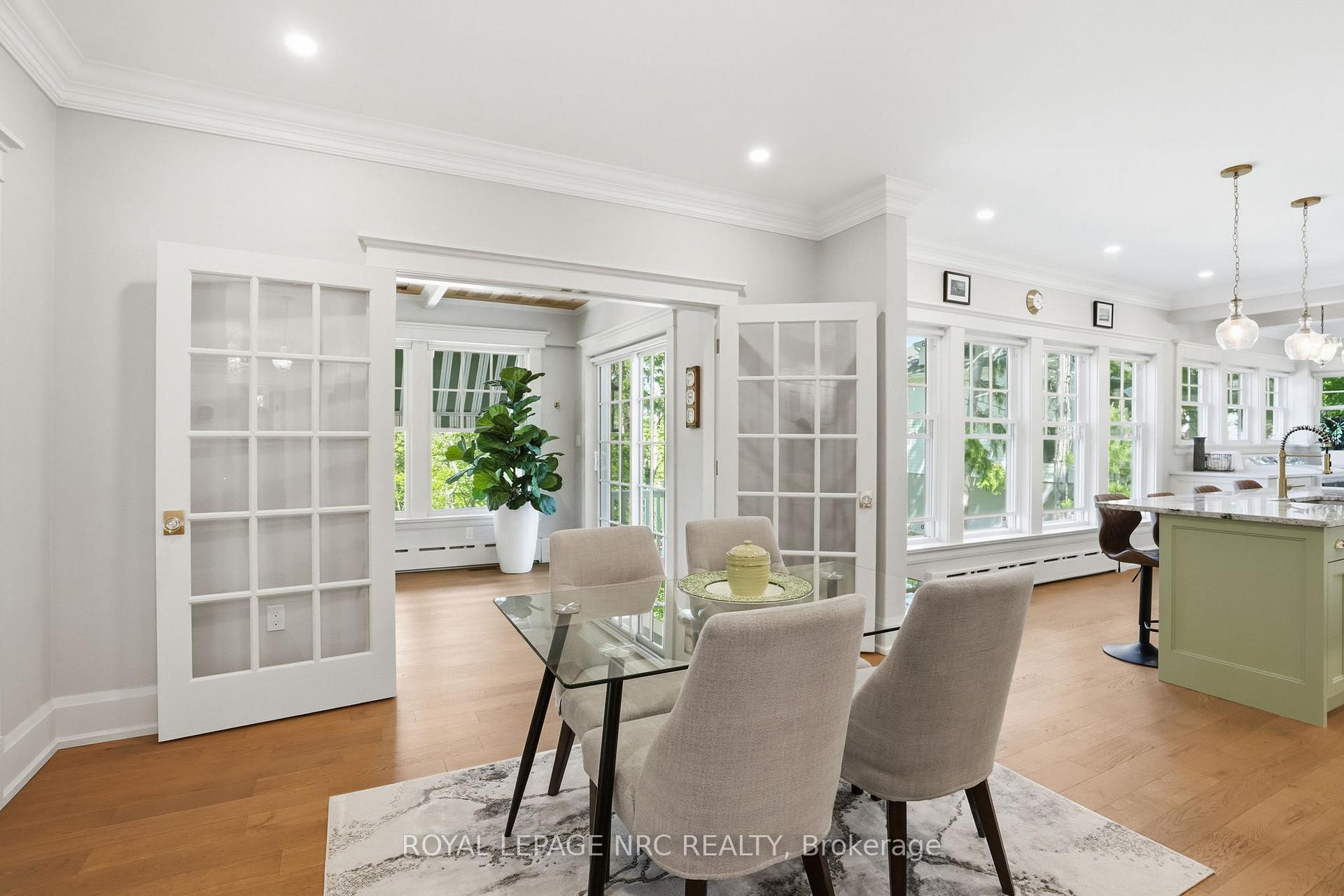 Photo 18 of 50 Hillcrest Avenue, St. Catharines, Old Glenridge — HOMEH