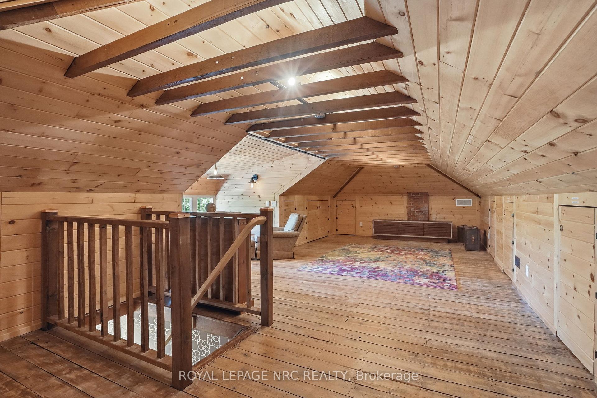 Photo 33 of 50 Hillcrest Avenue, St. Catharines, Old Glenridge — HOMEH