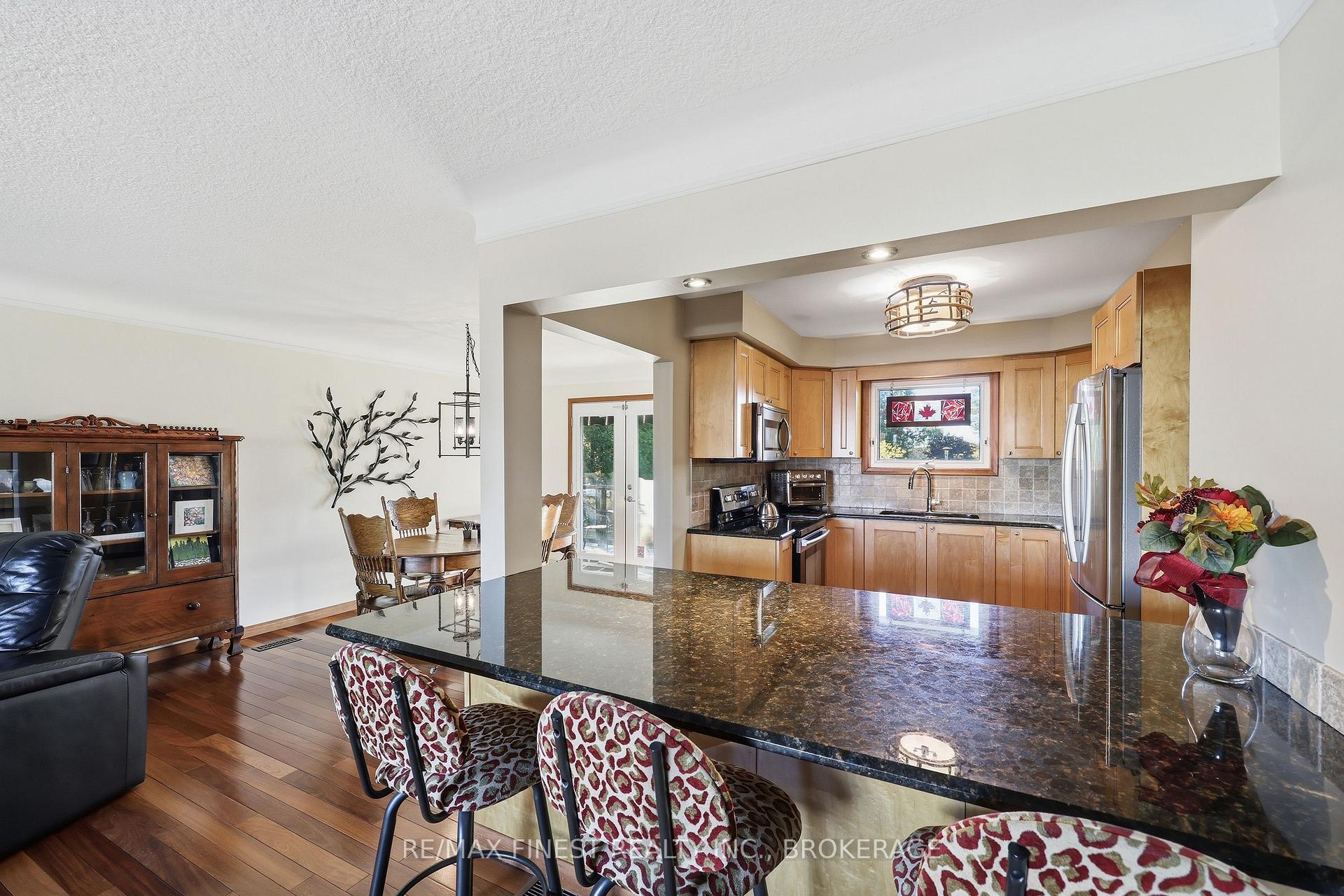 Photo 13 of 1409 Sproule Street, Kingston, City Northwest — HOMEH