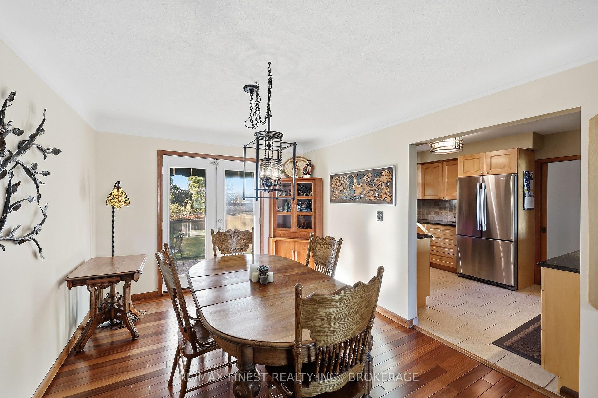 Photo 14 of 1409 Sproule Street, Kingston, City Northwest — HOMEH