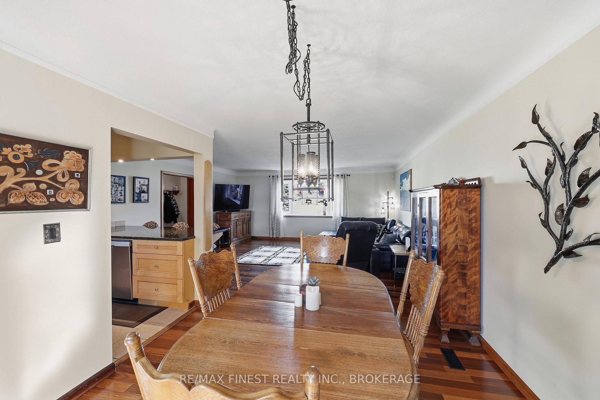 Photo 15 of 1409 Sproule Street, Kingston, City Northwest — HOMEH