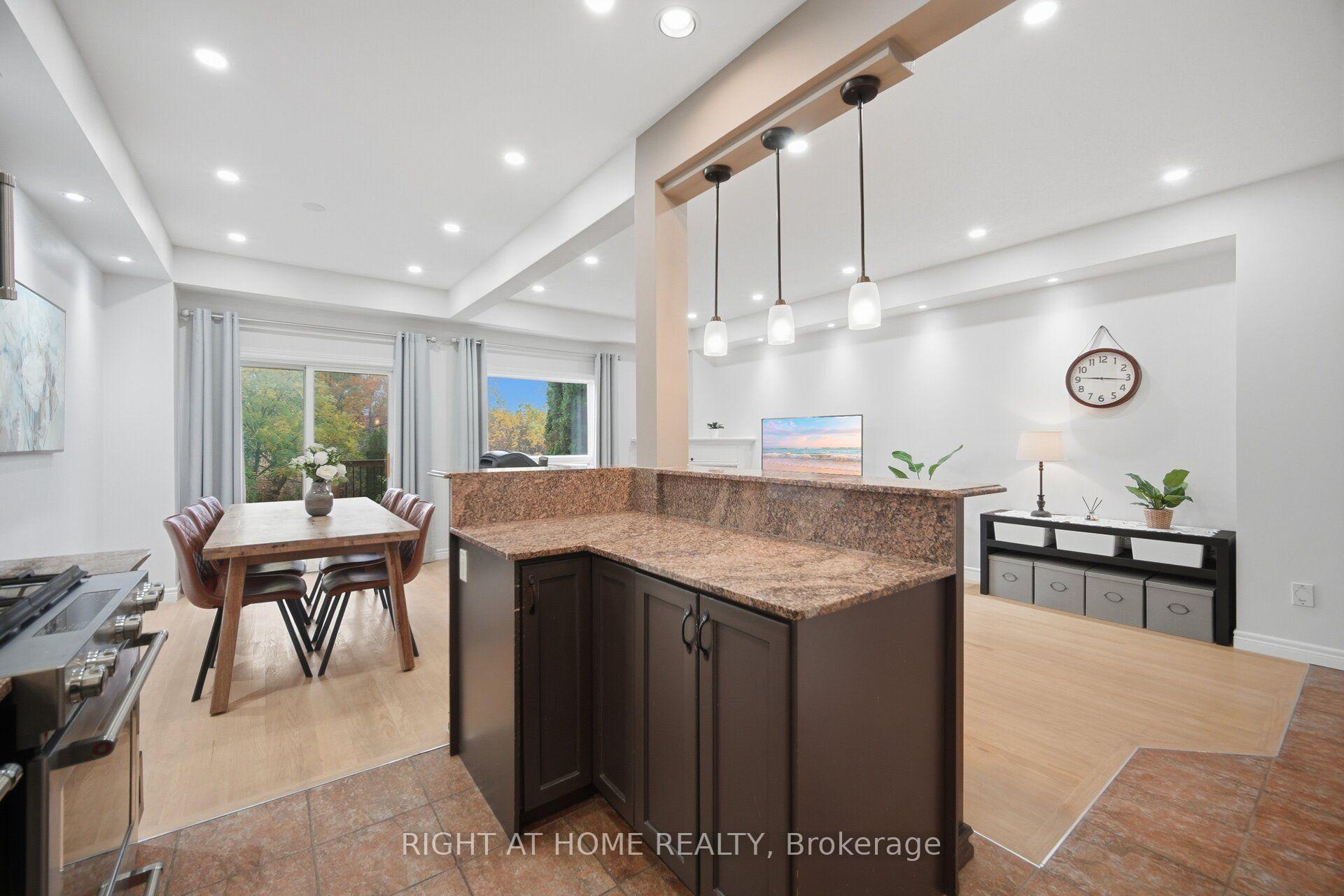 Photo 19 of 4089 Medland Drive, Burlington, Rose — HOMEH