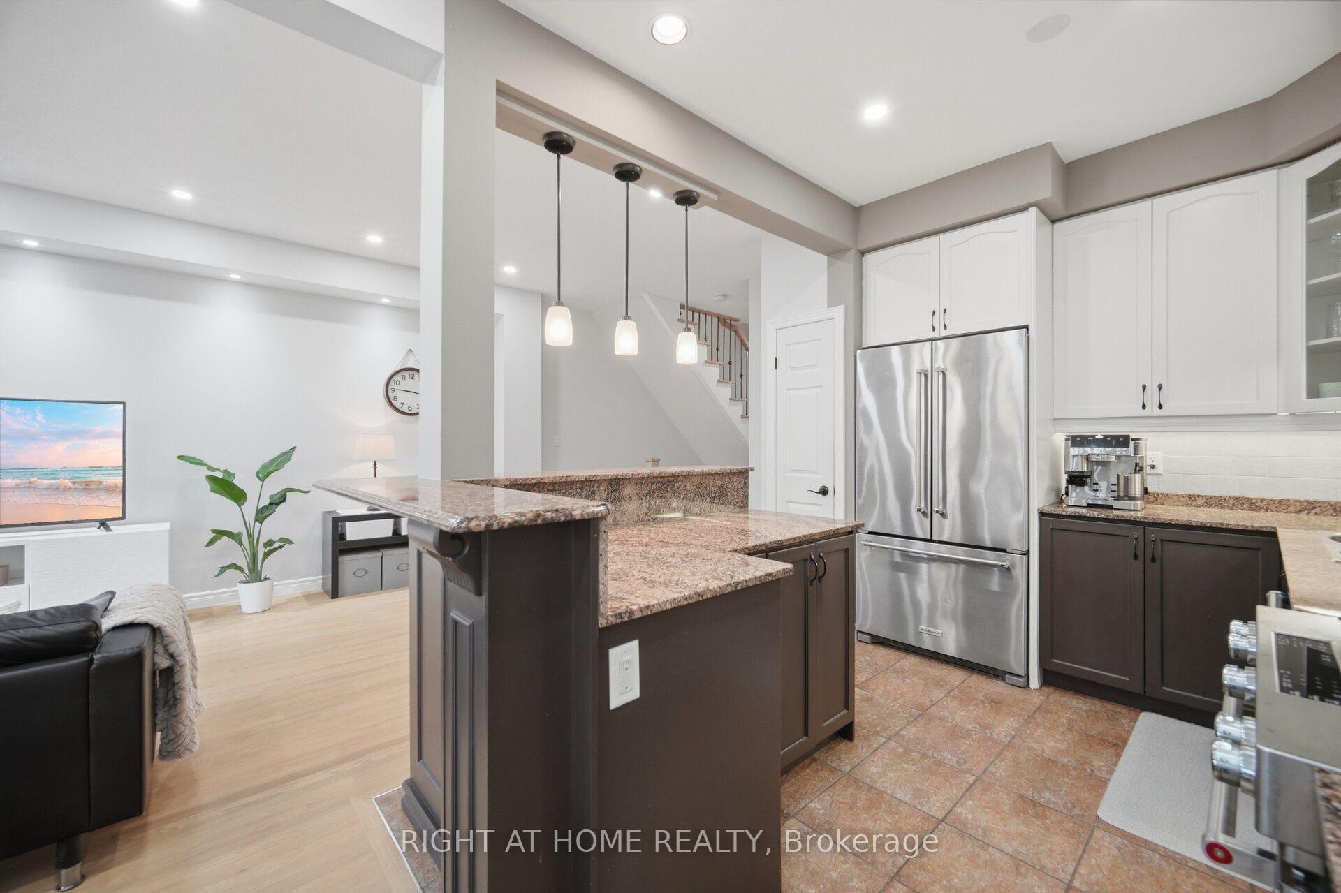 Photo 21 of 4089 Medland Drive, Burlington, Rose — HOMEH