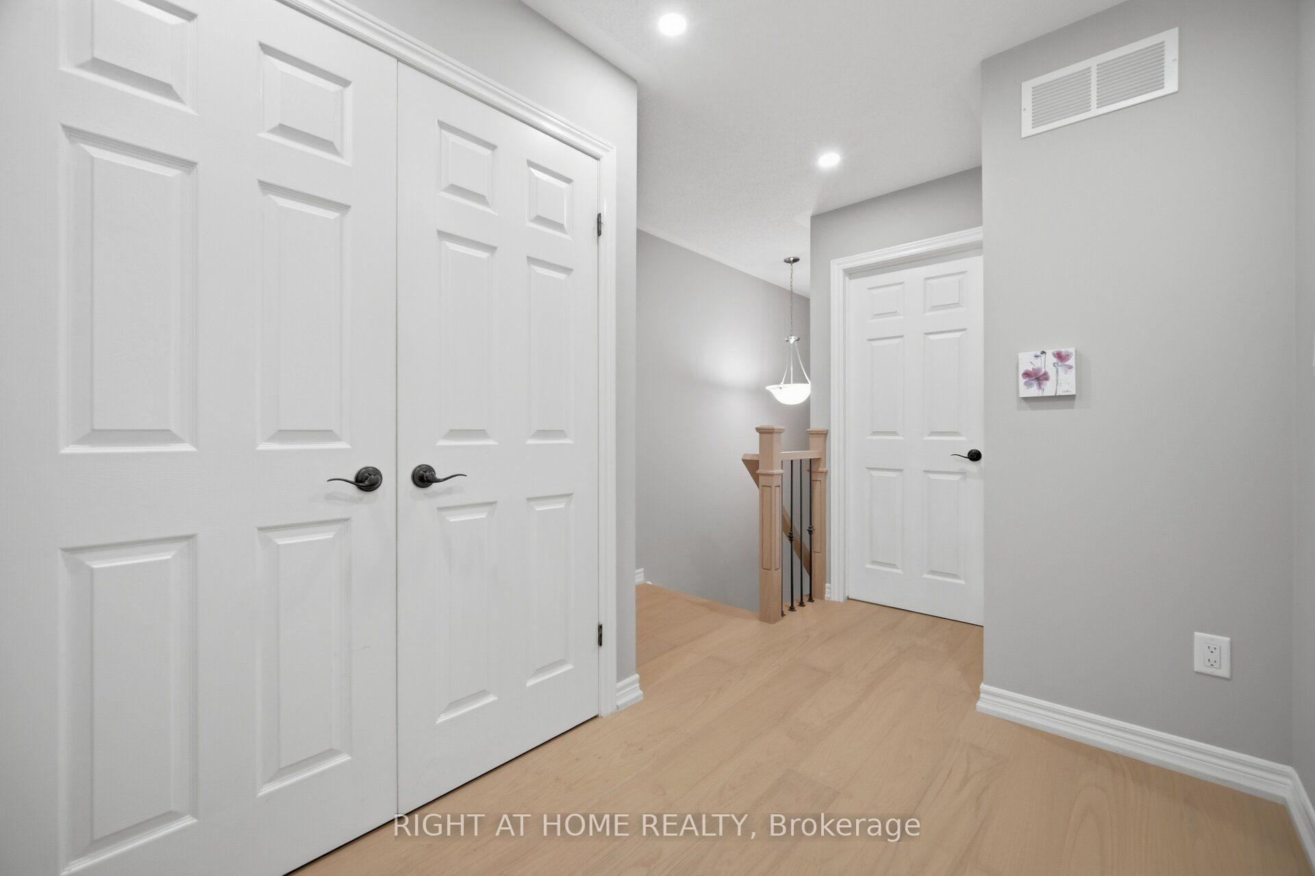 Photo 24 of 4089 Medland Drive, Burlington, Rose — HOMEH