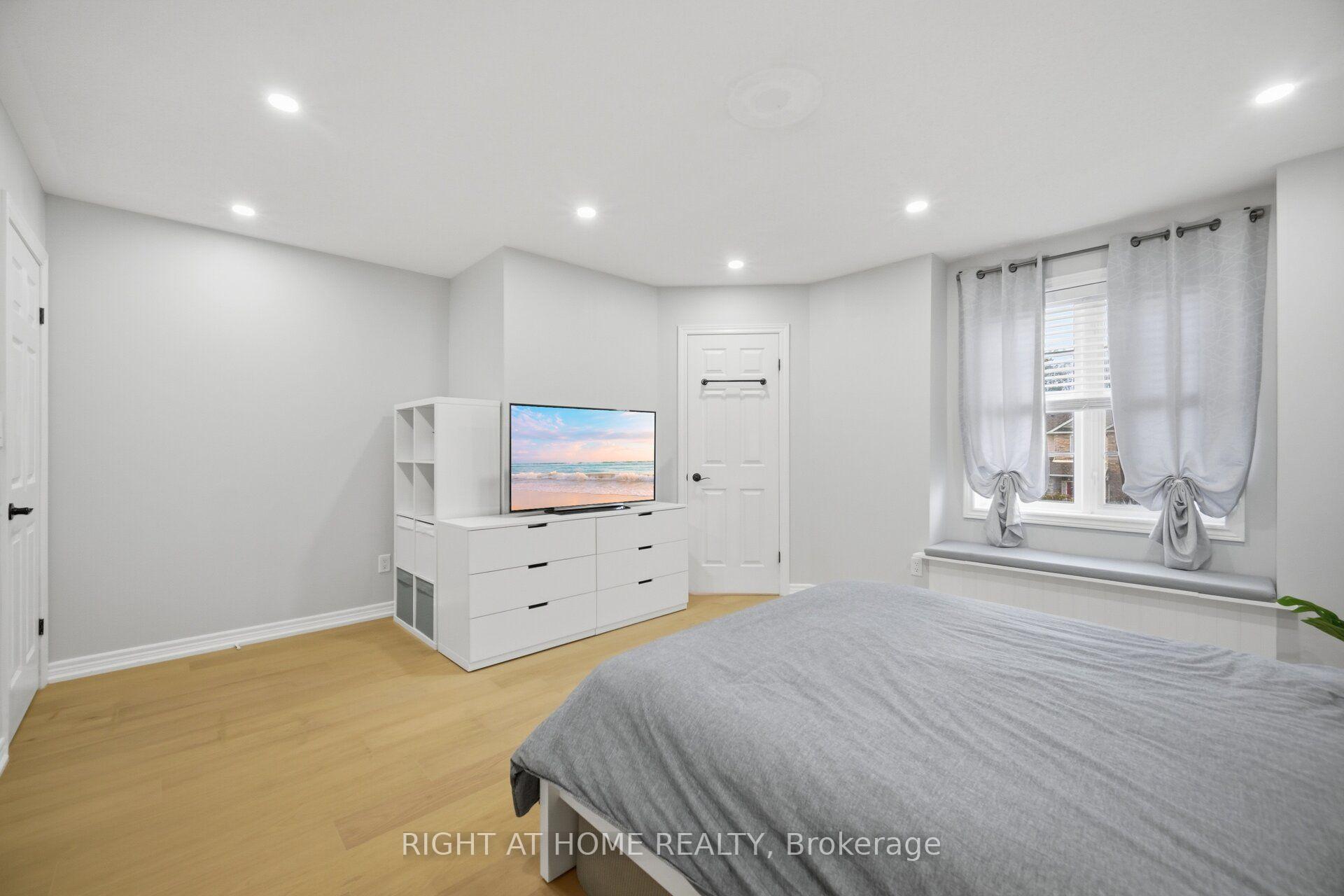 Photo 28 of 4089 Medland Drive, Burlington, Rose — HOMEH