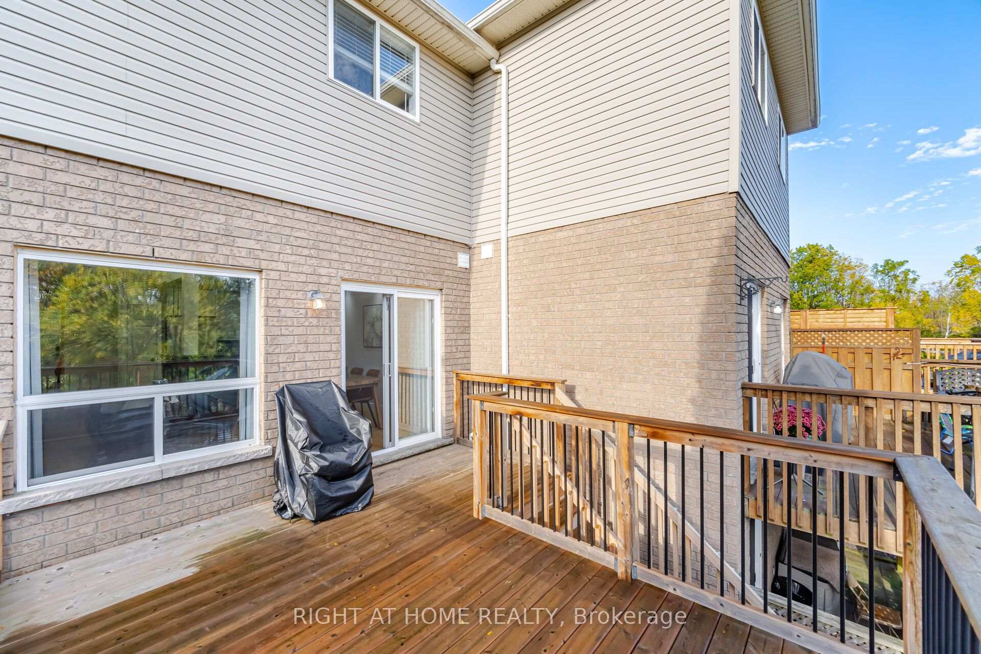 Photo 50 of 4089 Medland Drive, Burlington, Rose — HOMEH