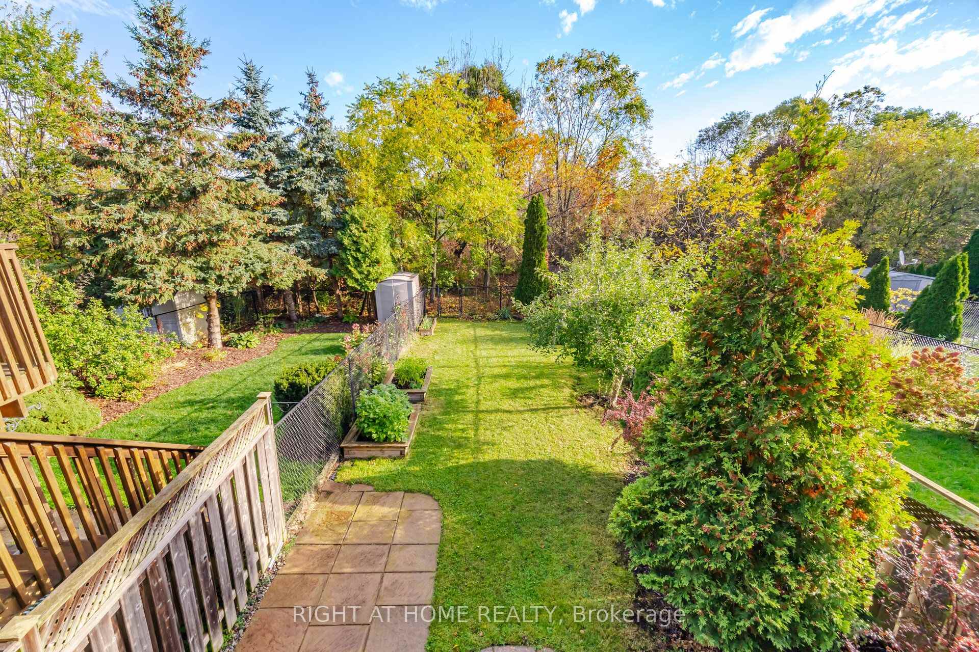 Photo 51 of 4089 Medland Drive, Burlington, Rose — HOMEH