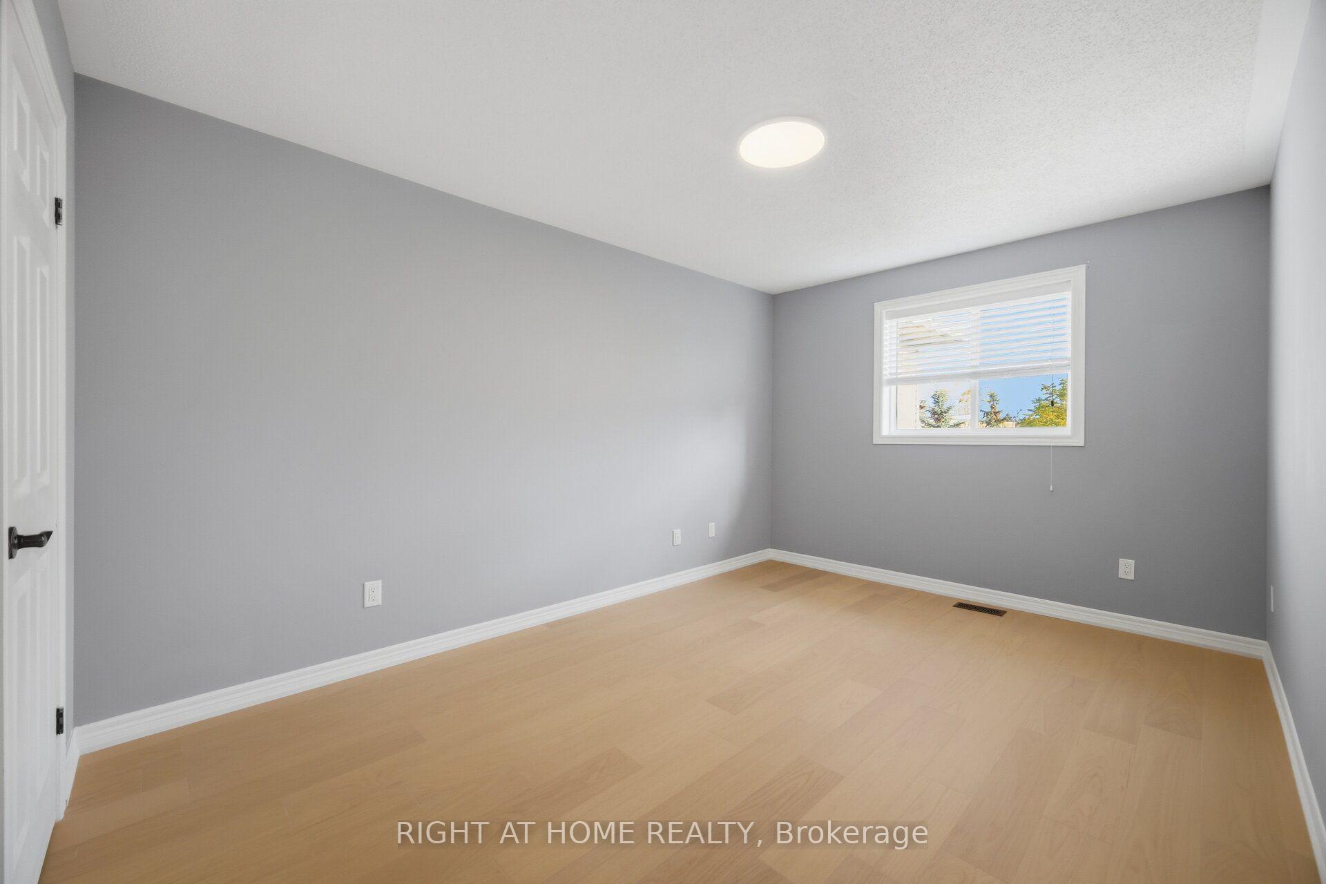 Photo 33 of 4089 Medland Drive, Burlington, Rose — HOMEH