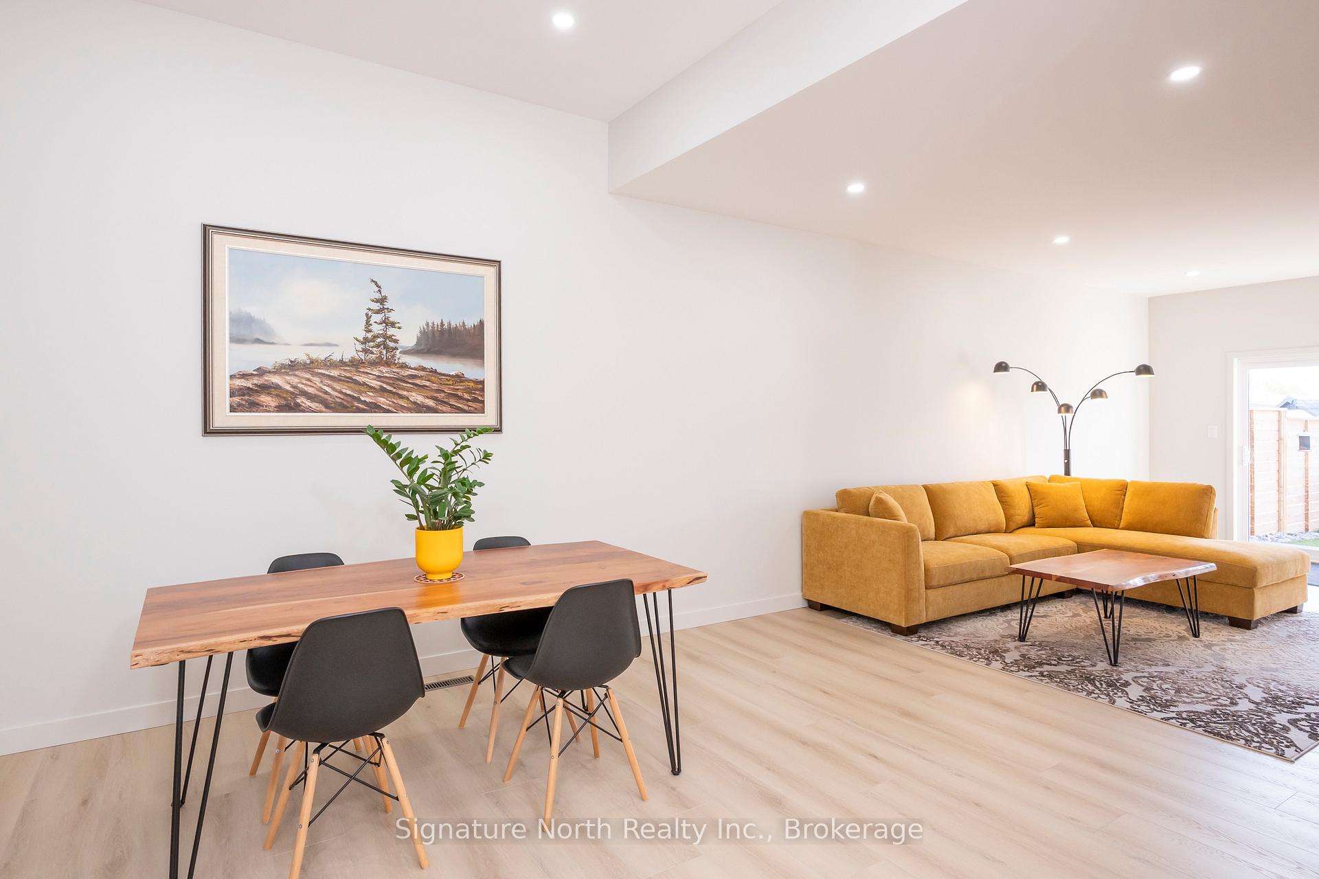 Photo 5 of 836 Weiler Boulevard, Thunder Bay, Parkdale — HOMEH